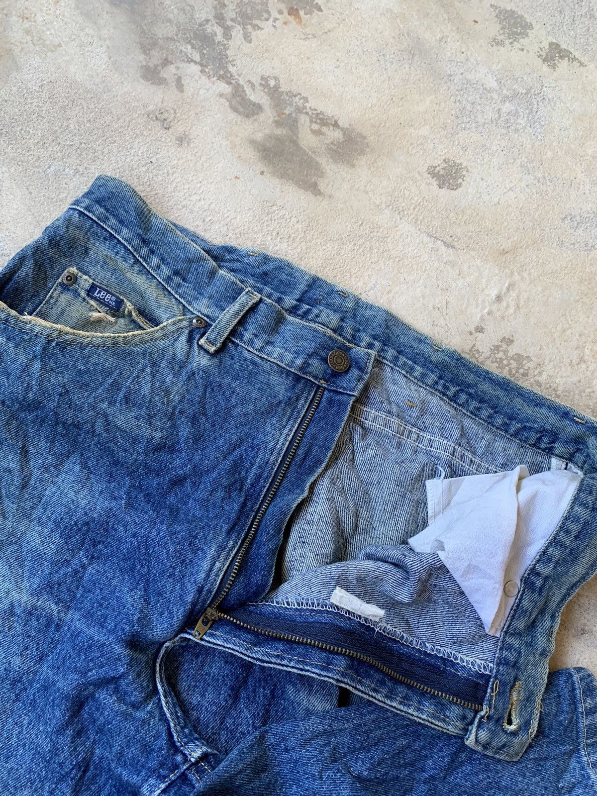Lee × Vintage Vintage Lee Distressed Denim Size US 32 / EU 48 - 8 Thumbnail