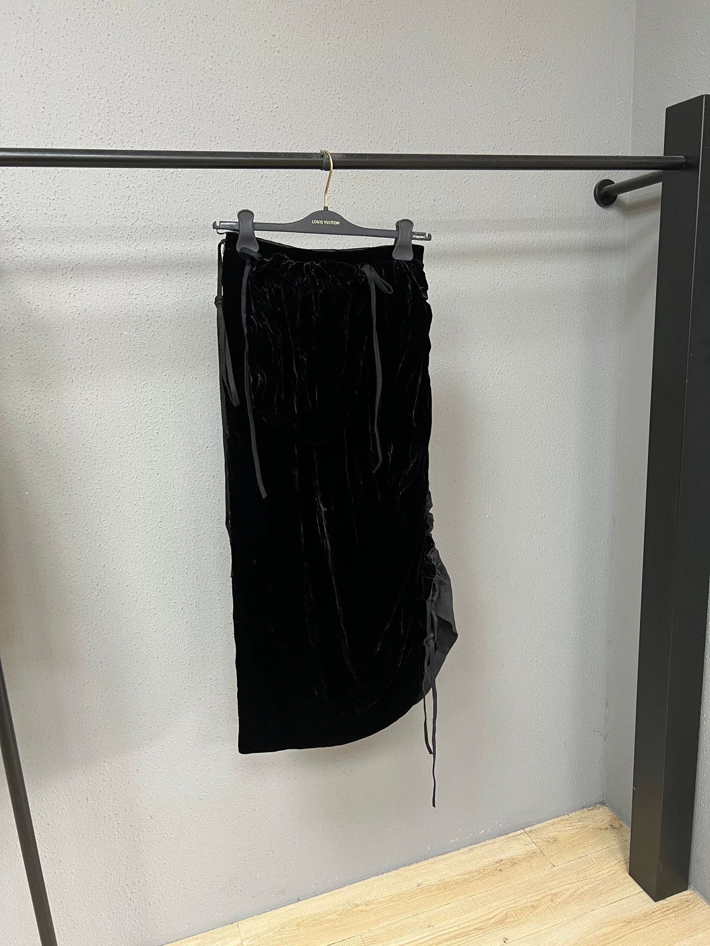 Loewe Loewe Velvet Midi Skirt Size 36" / US 14 / IT 50 - 1 Thumbnail