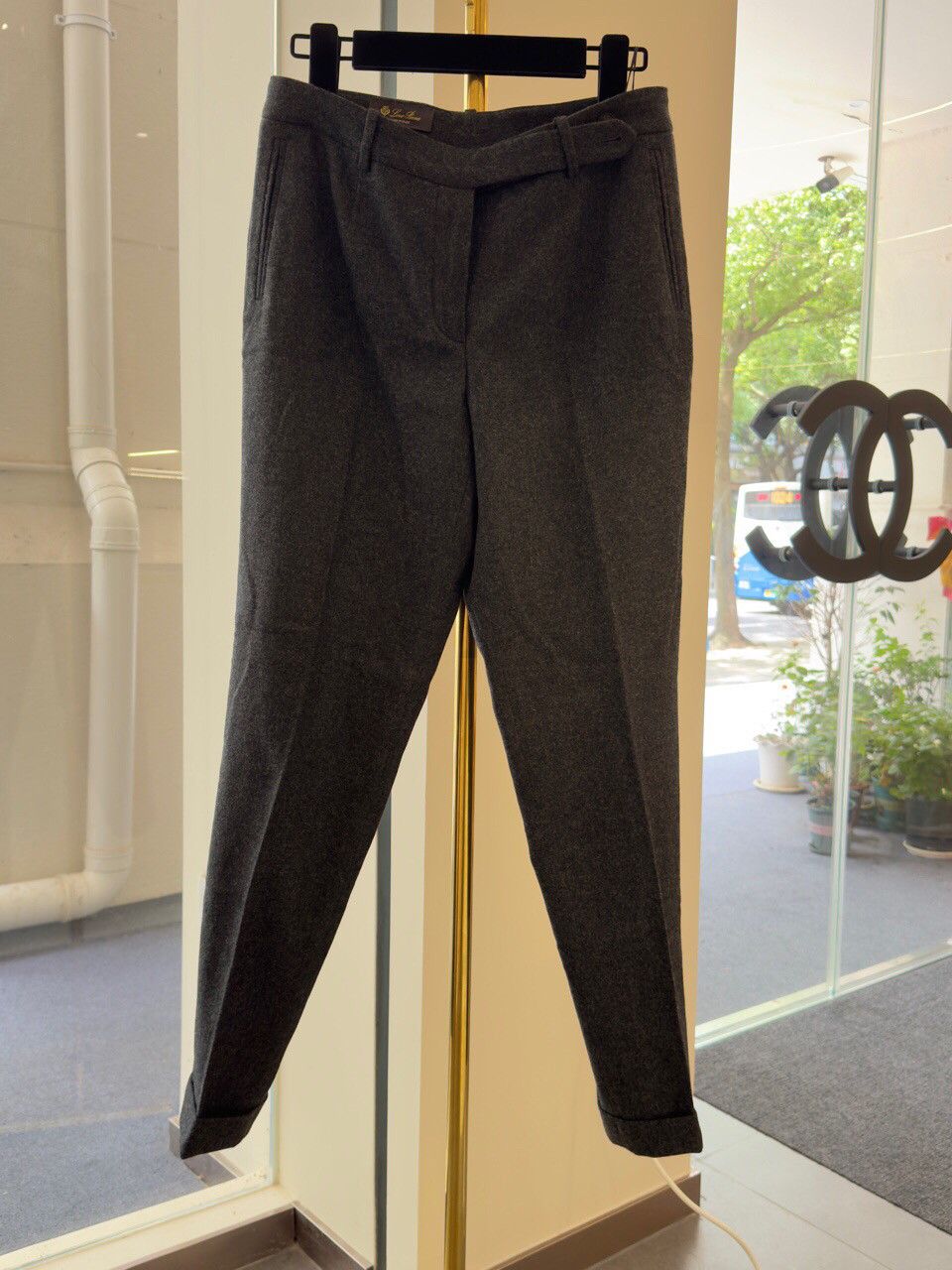 Loro Piana Loro Piana Cashmere Silk Trousers Size 42 Size 28" / US 6 / IT 42 - 1 Thumbnail