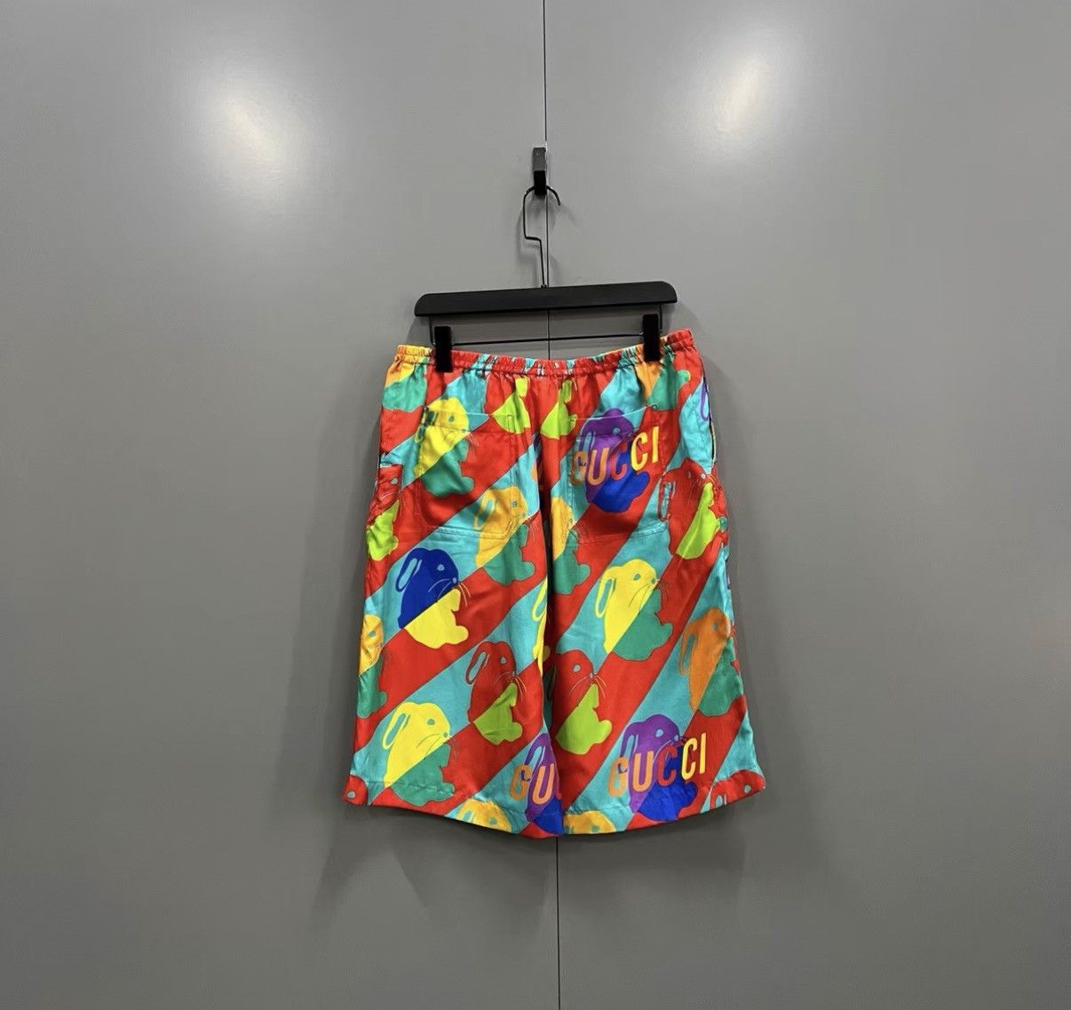 Gucci Gucci Twill Brand Logo Shorts J41 Size US 34 / EU 50 - 2 Thumbnail