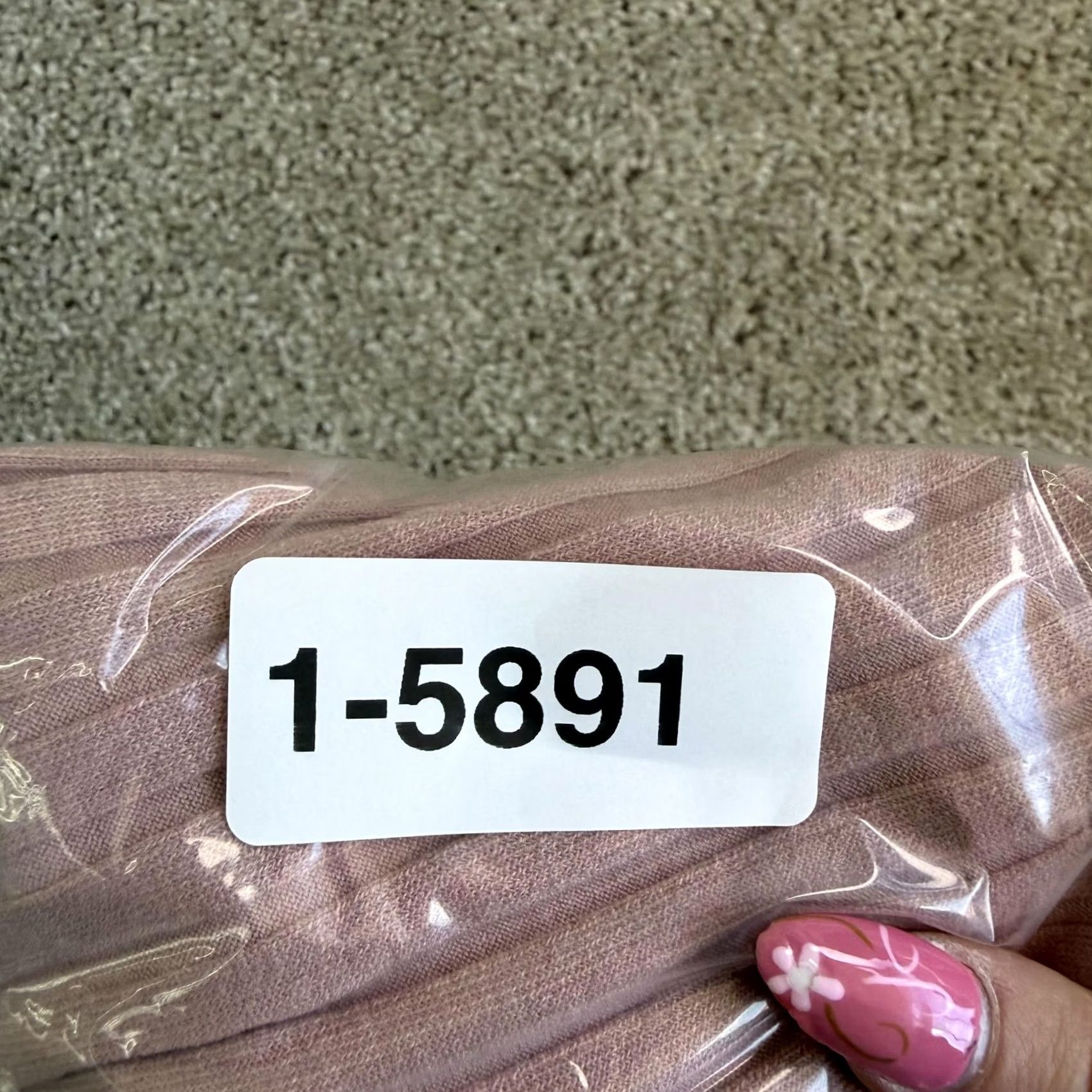 Vintage Kenzie + Francesca's Womens XS Pink Ribbed Knit Halter Cropped Stretch Tank Top Size XS / US 0-2 / IT 36-38 - 7 Thumbnail