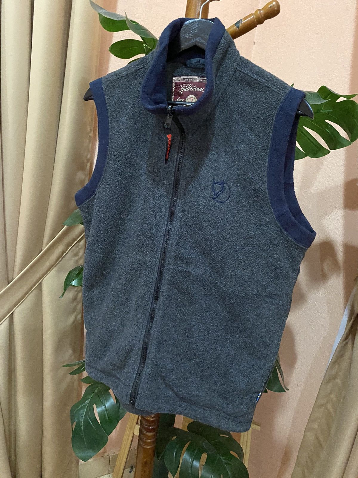 Fjallraven Fjällräven Grey Fleece Vest - Outdoor Performance Wear Size US M / EU 48-50 / 2 - 2 Thumbnail