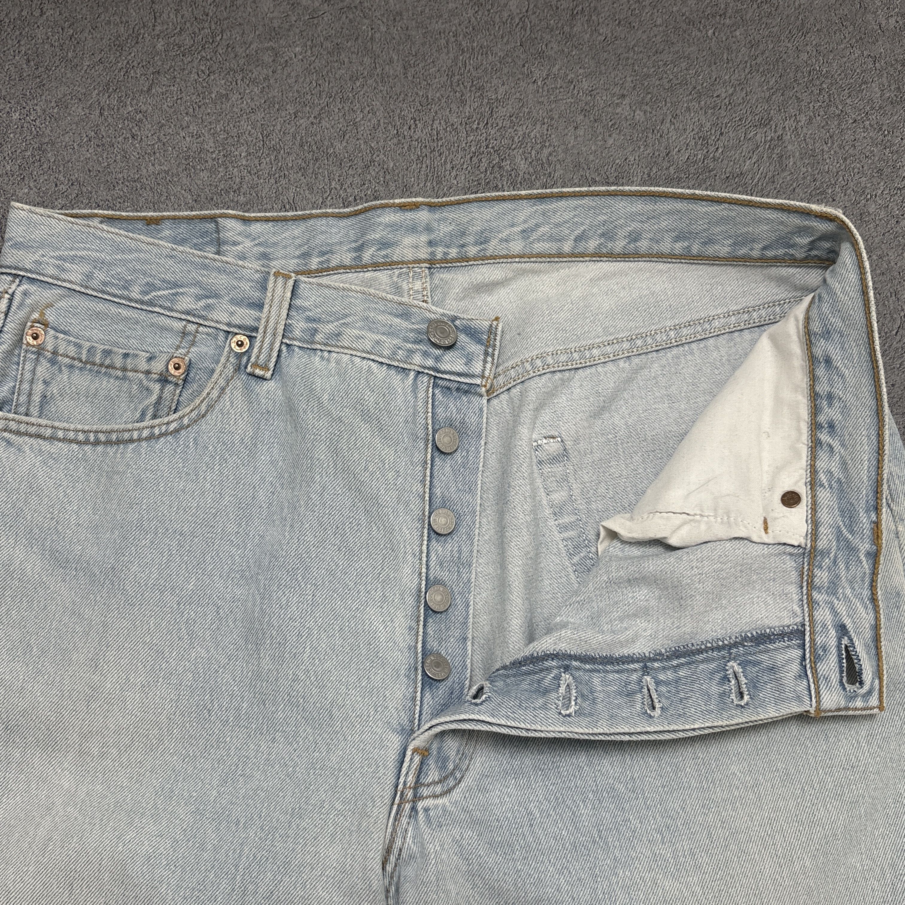 Levi's Vintage Levis 501 Jeans 90s Button Fly 36x34 Made In USA Size US 36 / EU 52 - 6 Thumbnail