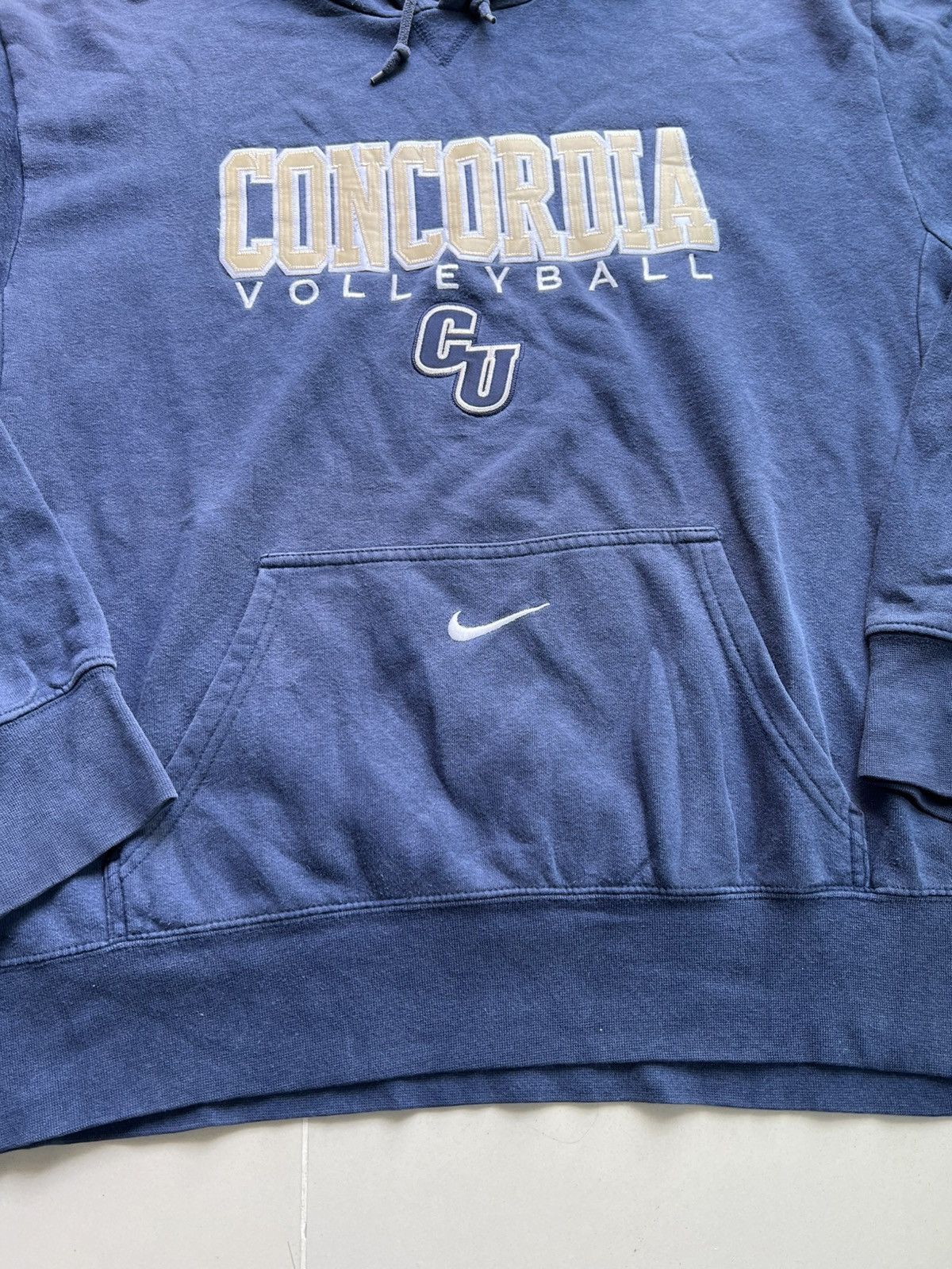 Nike Faded Vintage Nike Team Concordia VolleyBall Hoodie Size US L / EU 52-54 / 3 - 6 Thumbnail