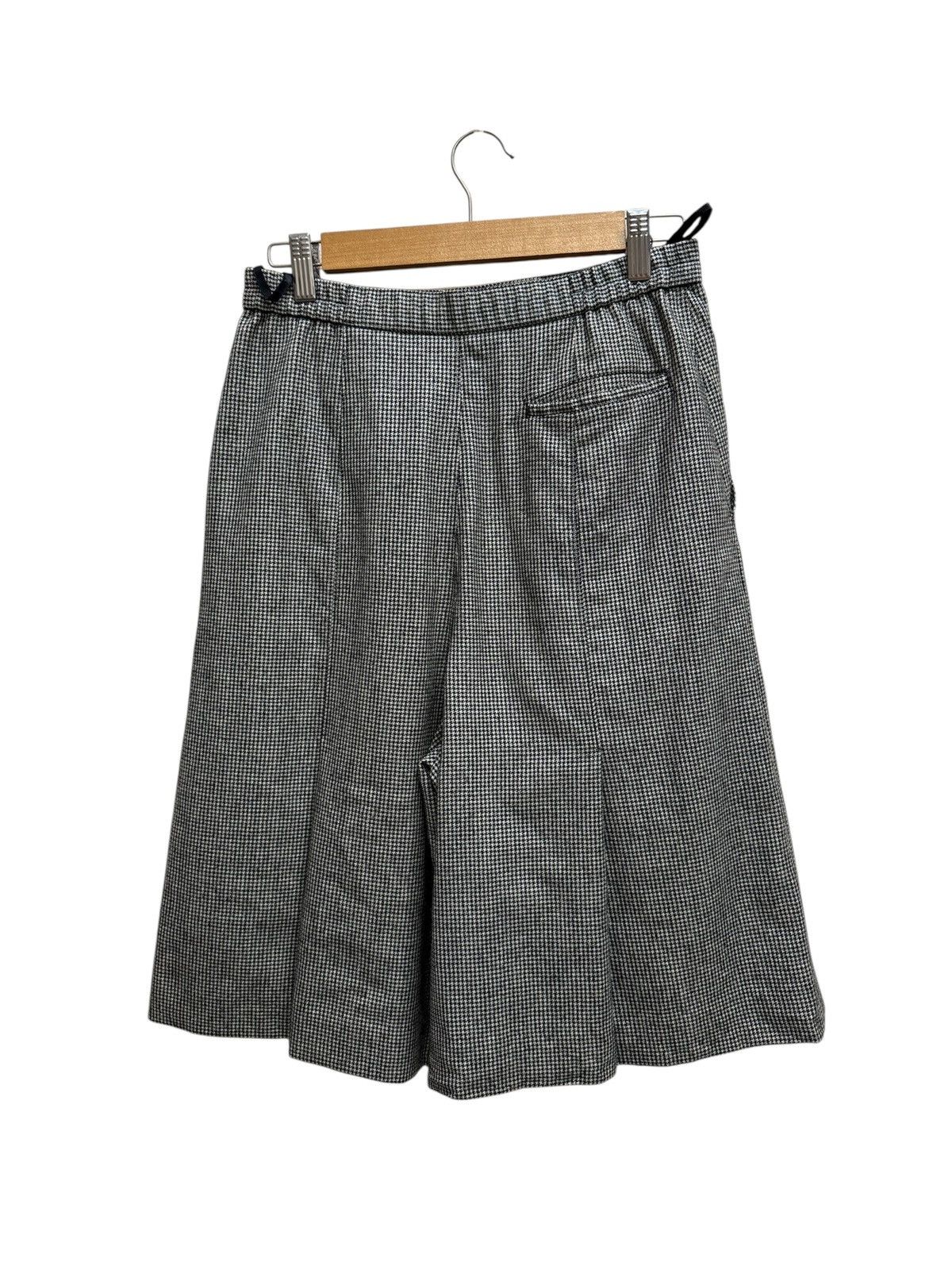 Ellesse Vintage Ellesse Golf Wide Leg Plated Wool Short Pants Size 26" / US 2 / IT 38 - 2 Thumbnail