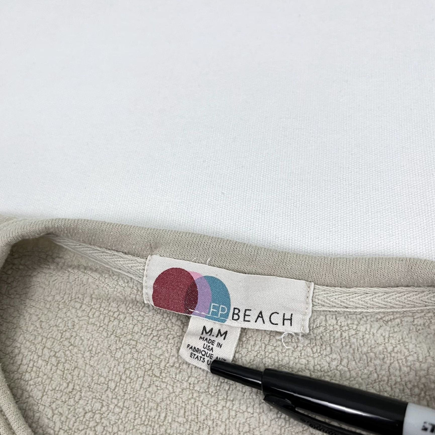 Free People Free People FP Beach Womens Medium Oversized Beige Pockets Beachy Boho Minimal Shirt Womens M Beige Pockets Beach Beachy Boho Minimal Size M / US 6-8 / IT 42-44 - 2 Thumbnail