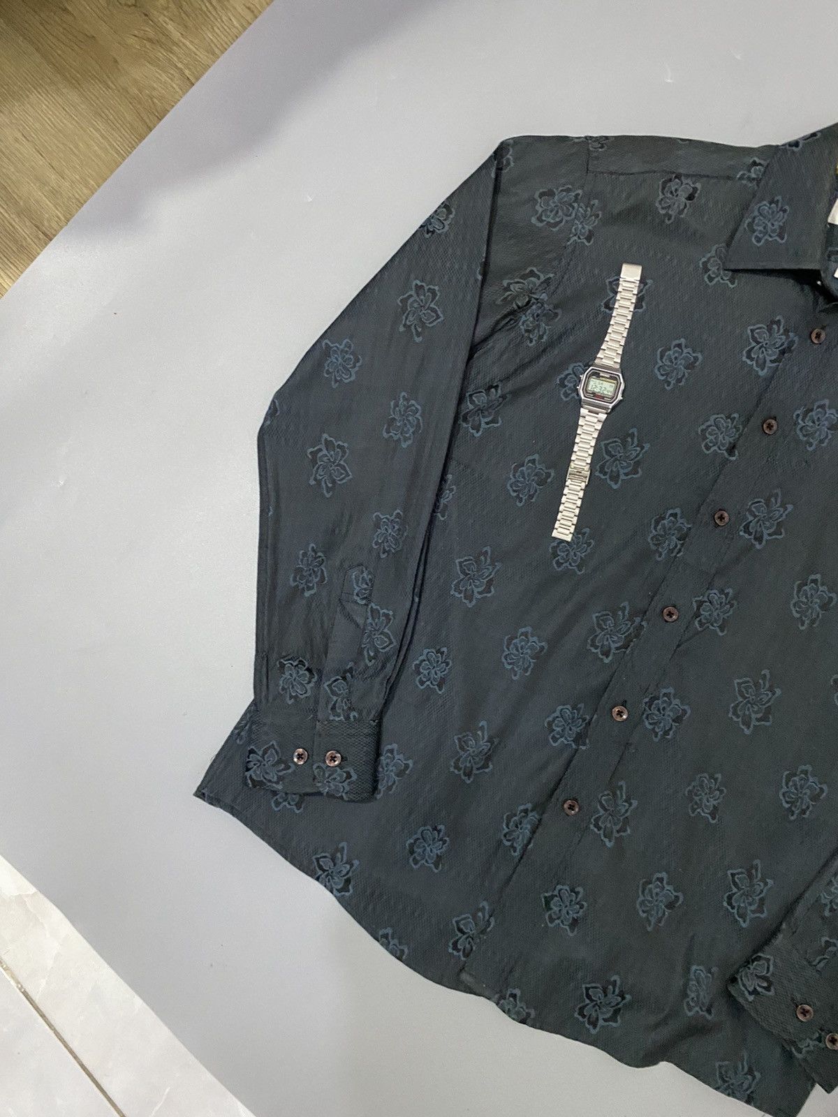 Balenciaga 💥Floral💥Balenciaga Shirt Buttons Up Size US L / EU 52-54 / 3 - 10 Thumbnail