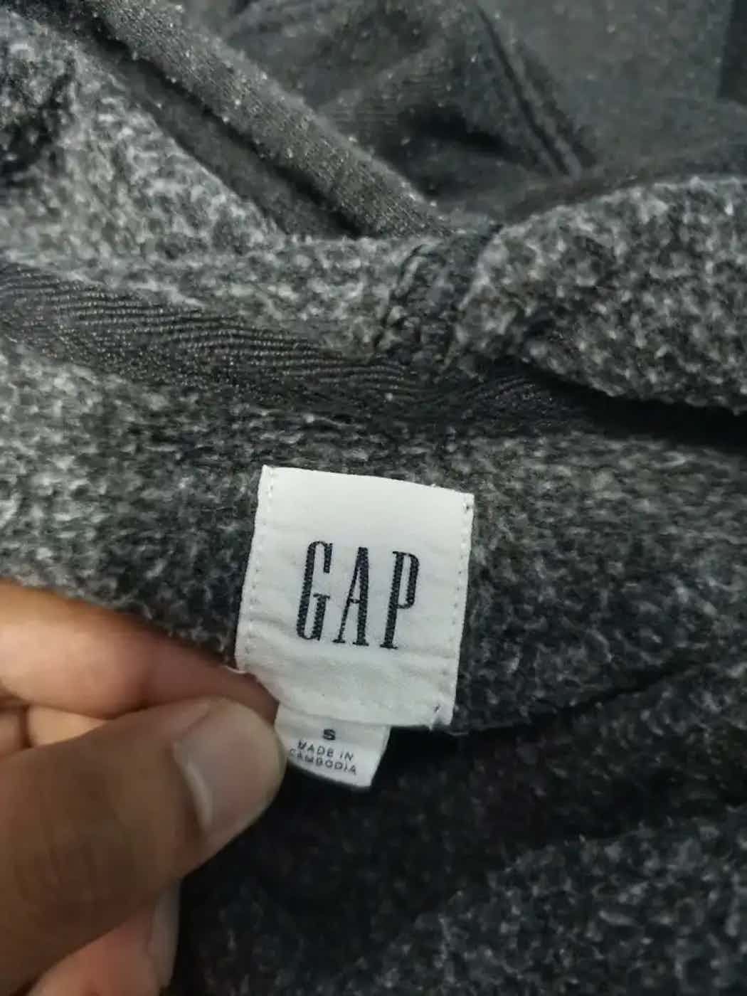 Gap Vintage GAP Big Logo Sweatshirt Hoodie Size US S / EU 44-46 / 1 - 4 Thumbnail