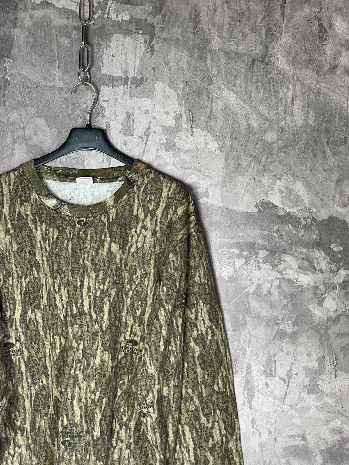 Carhartt × Mossy Oaks × Vintage Crazy Vintage Mossy Oak Camo Long Sleeve T Shirt Style Faded Size US XL / EU 56 / 4 - 4 Thumbnail