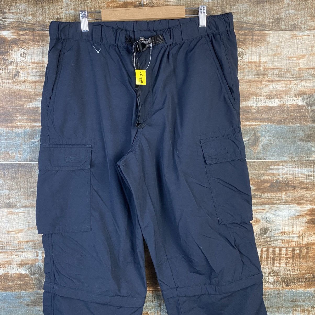 Japanese Brand × Uniqlo DL Uniqlo Dark Blue Cargo Multipocket Pants #C1129 Size US 33 - 2 Thumbnail