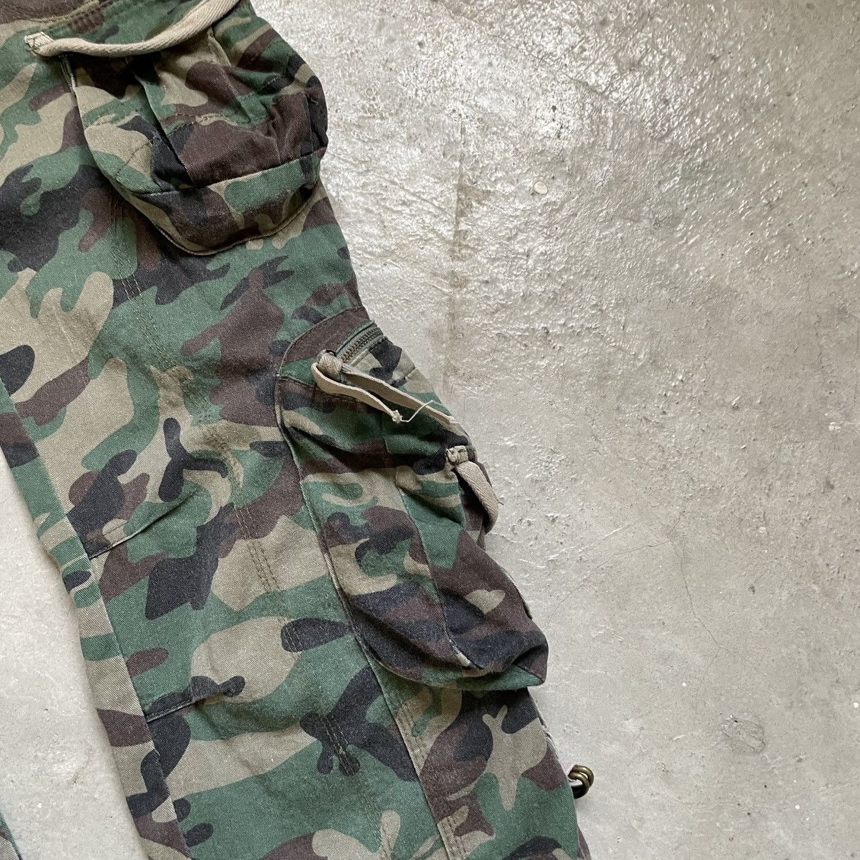 If Six Was Nine Vintage Japanese Brand Tactical Cargo Flare Pants 🍒 Size US 27 - 3 Thumbnail
