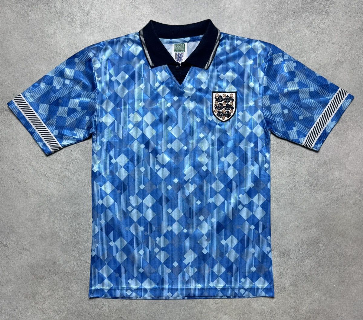 Vintage England 1990 1992 Third Football Shirt Soccer Jersey Retro Size US S / EU 44-46 / 1 - 1 Thumbnail