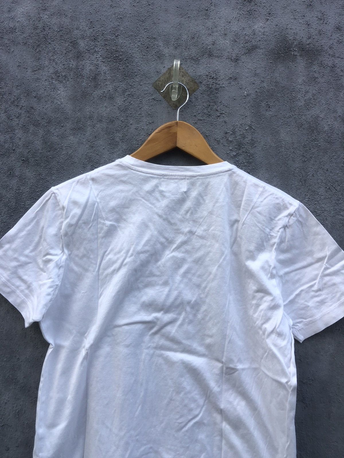 Lanvin Lanvin Abstrac News Paper Logo Tee Size US M / EU 48-50 / 2 - 8 Thumbnail