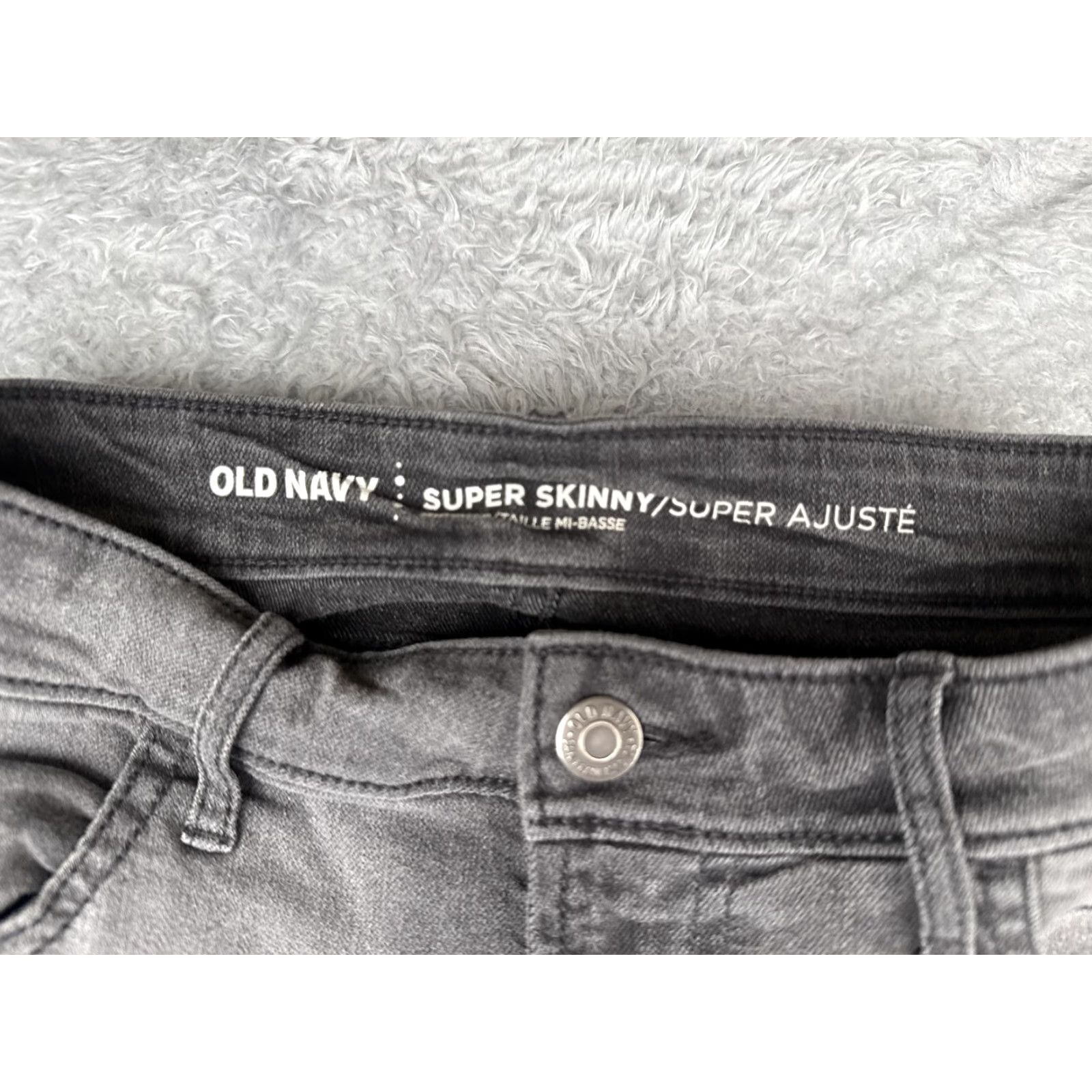 Old Navy Old Navy Jeans Womens Small Gray Super Skinny Mid Rise Stretch Denim Pants Size 27" / US 4 / IT 40 - 6 Thumbnail