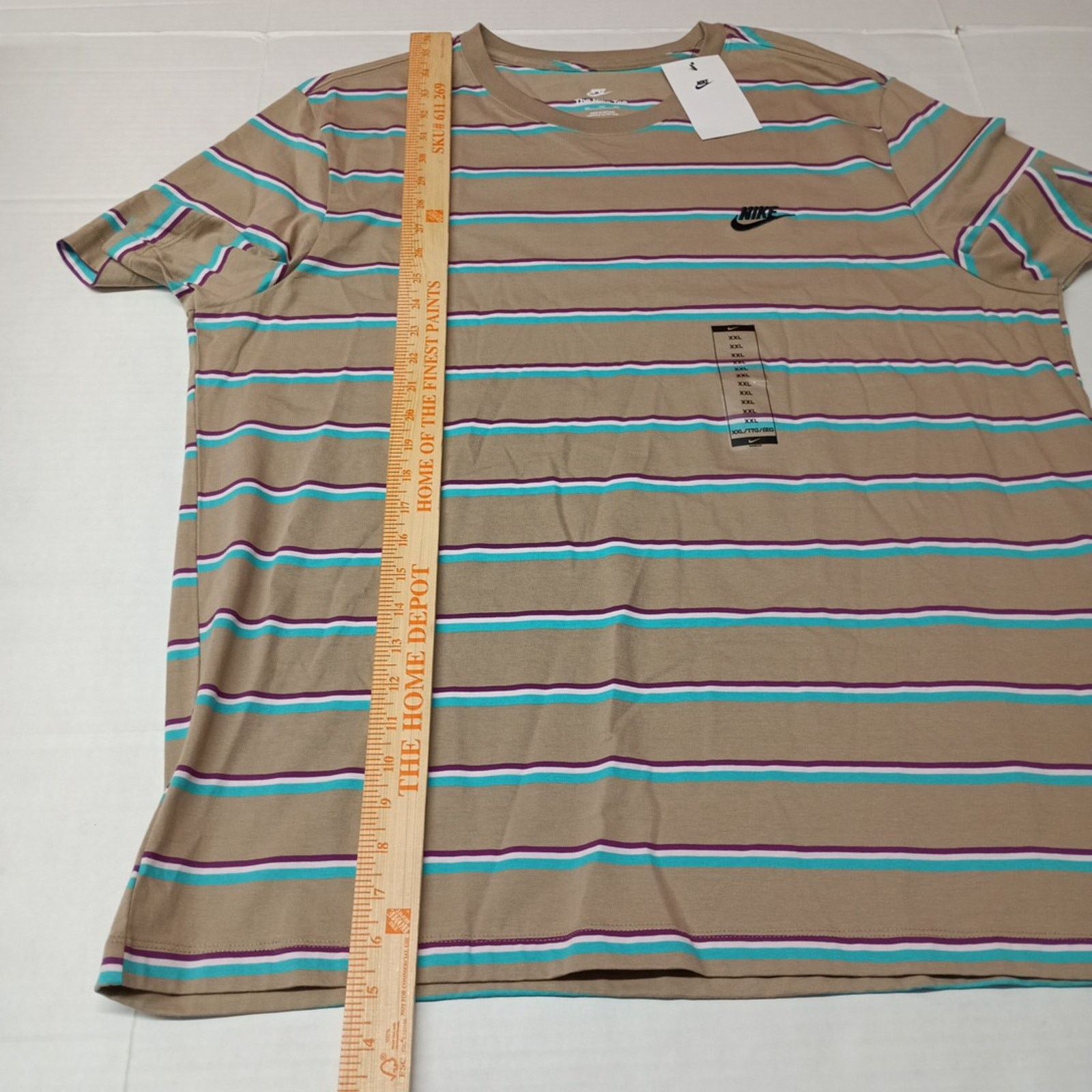 Nike Nike Sportswear Club Stripe Logo T-Shirt Tee Men's 2XL Beige Size US XXL / EU 58 / 5 - 5 Thumbnail
