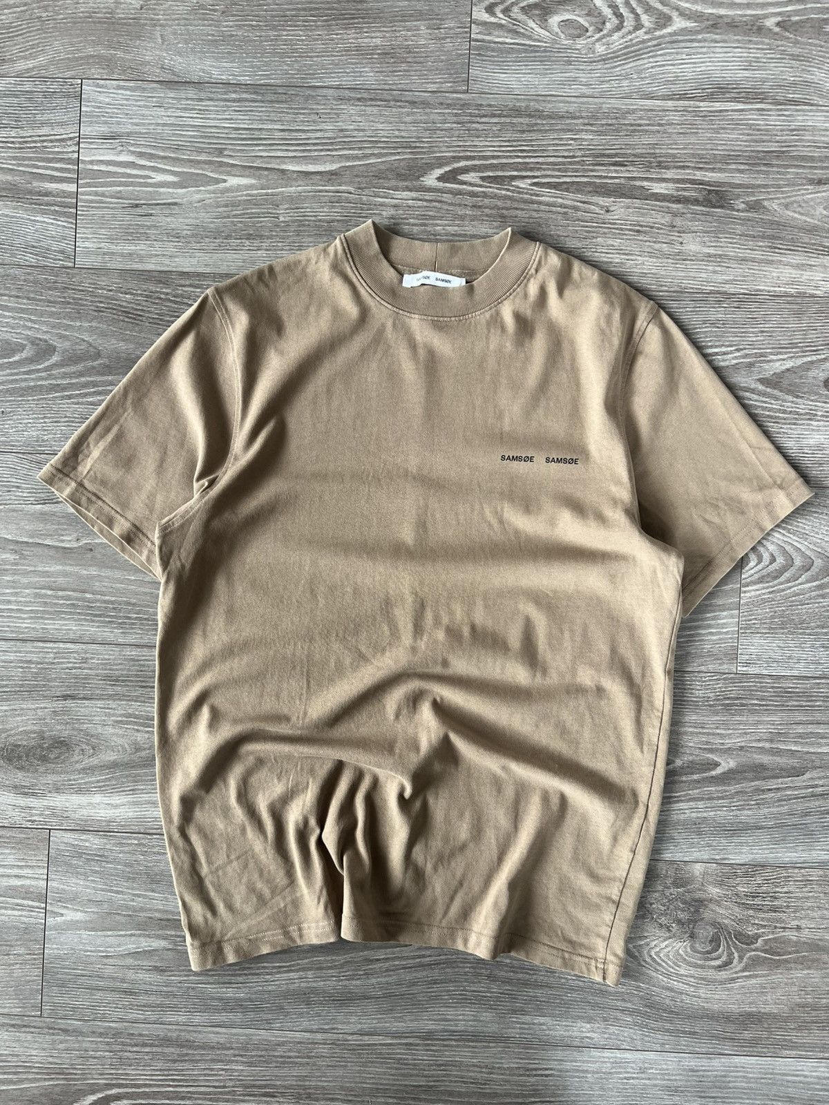 Japanese Brand × Samsoe Samsoe ‼️Samsoe Samsoe Crew Neck Classic Old Money Tee‼️ Size US L / EU 52-54 / 3 - 14 Thumbnail