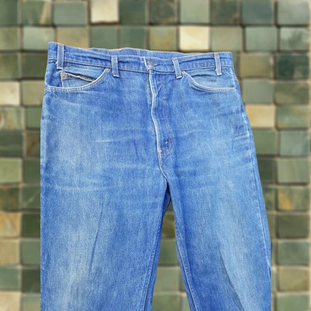 Levi's VINTAGE Levi's 517 Jeans 38x32 Orange Tab USA Made In USA Denim Bootcut 80s Mens Blue 5-Pocket Distressed Size US 38 / EU 54 - 1 Thumbnail
