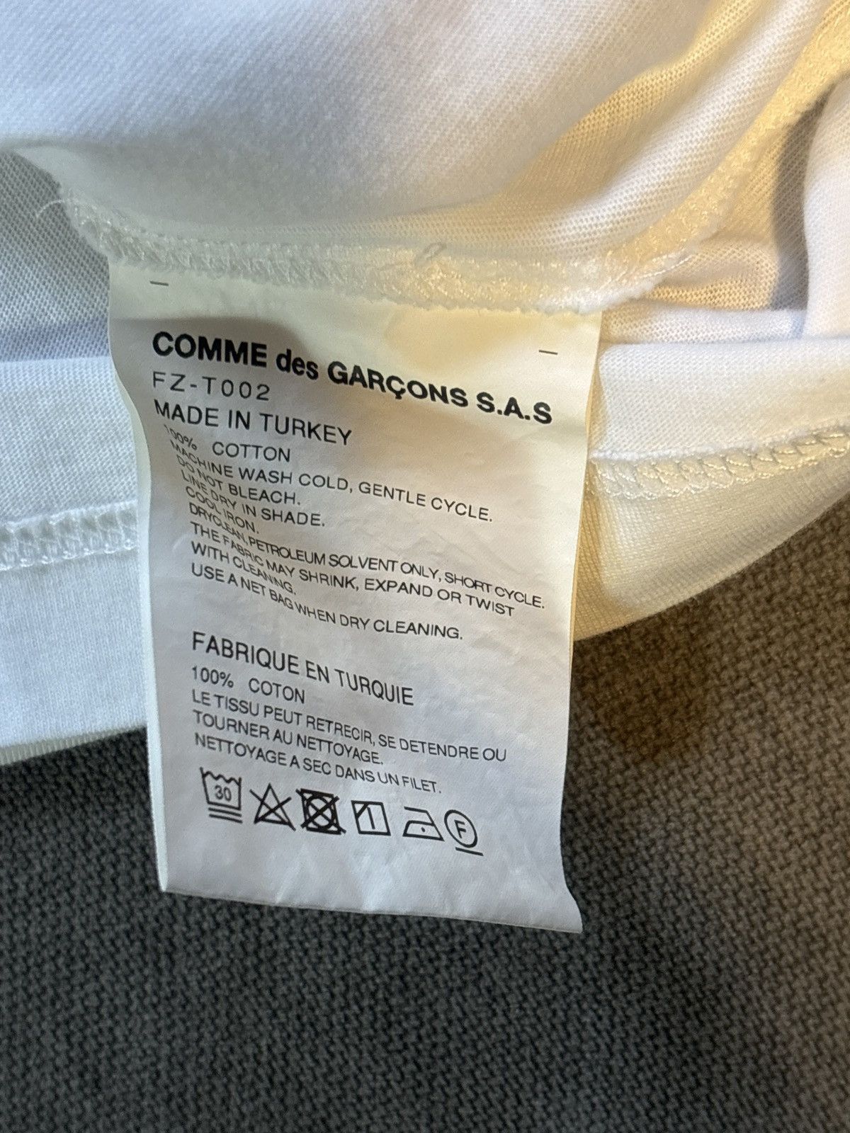 Comme des Garcons × Dover Street Market CDG tee Oscae Tuazon Size US L / EU 52-54 / 3 - 3 Thumbnail