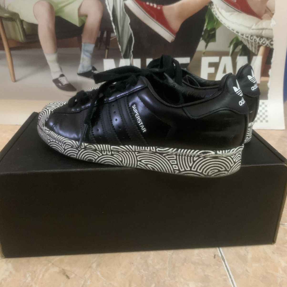 Adidas Adidas Superstar Size US 5.5 / EU 38 - 4 Thumbnail