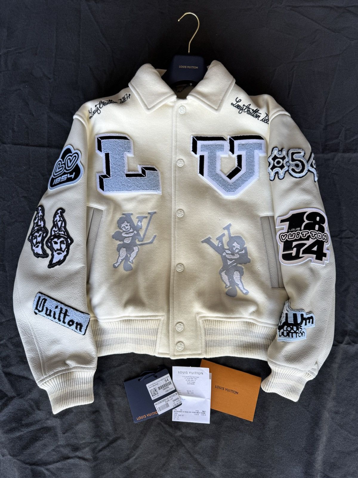 LV x NIGOコラボ Signature Leather Varsity Jacket 関税込 Louis Vuitton x Nigo Natural Leather Varsity Jacket Natural