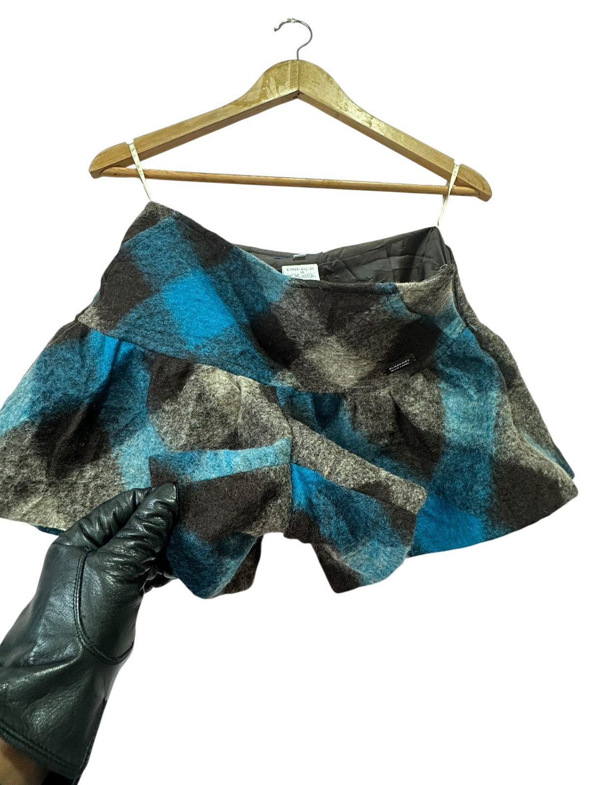Burberry Burberry Blue Label Wool Plaid Mini Skirt Flared Japan Size 26" / US 2 / IT 38 - 4 Thumbnail