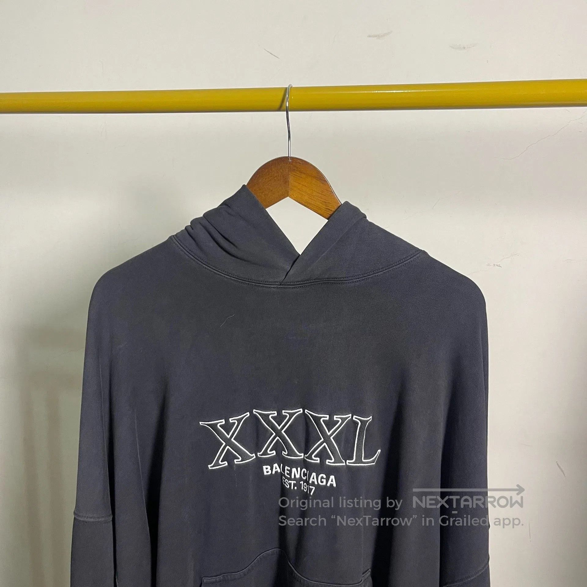 Balenciaga Balenciaga Washed Black Embroidered Hoodie 3XL. Size US M / EU 48-50 / 2 - 2 Thumbnail