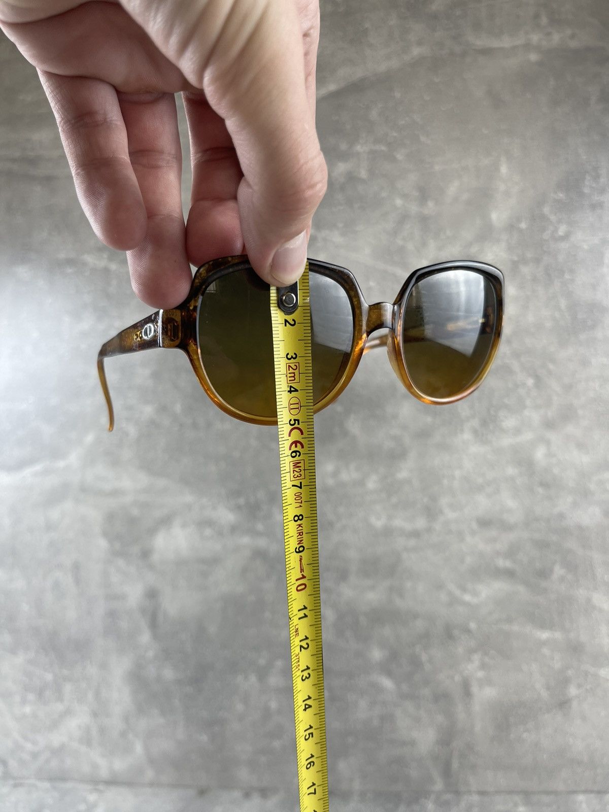 Christian Dior Monsieur × Vintage 80s Christian Dior Sunglasses Tortoise Shell Gradient CDLogo Size ONE SIZE - 14 Thumbnail