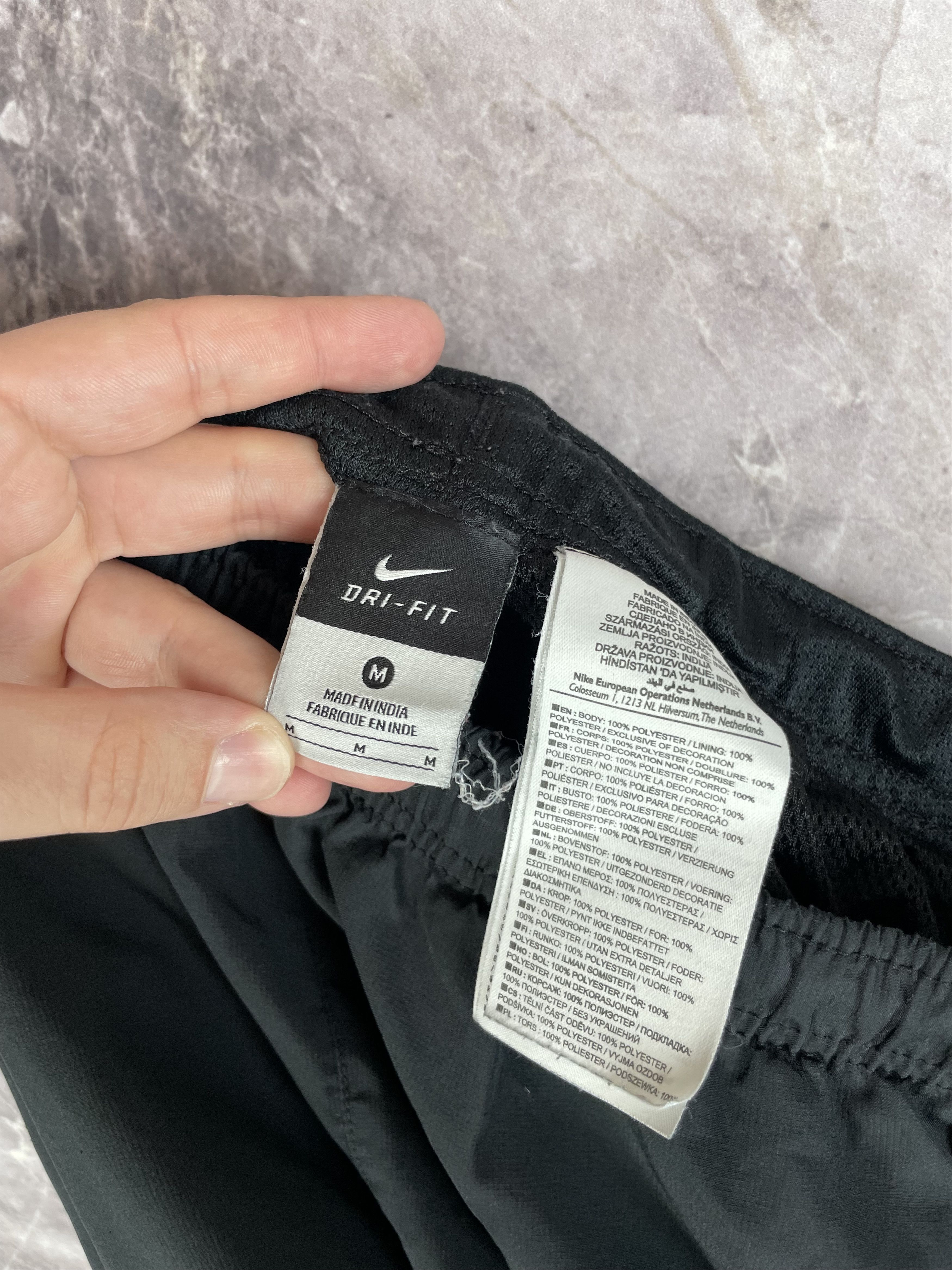 Nike Nike Vintage Mens Nylon Track Pants Size US 32 / EU 48 - 6 Thumbnail