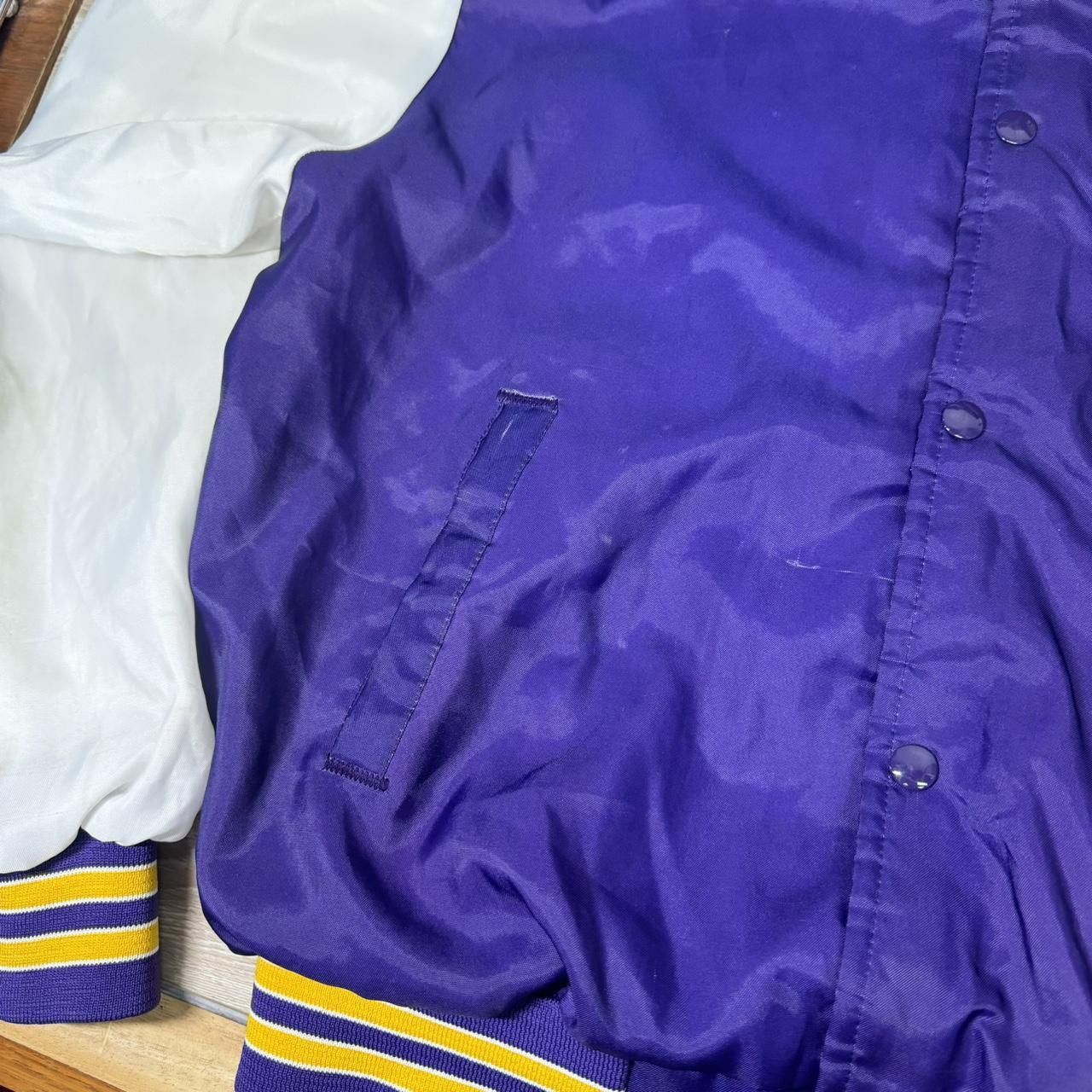 Chalk Line Vintage 80s Chalk Line LA Lakers Satin Bomber Snap Medium Size US M / EU 48-50 / 2 - 6 Thumbnail