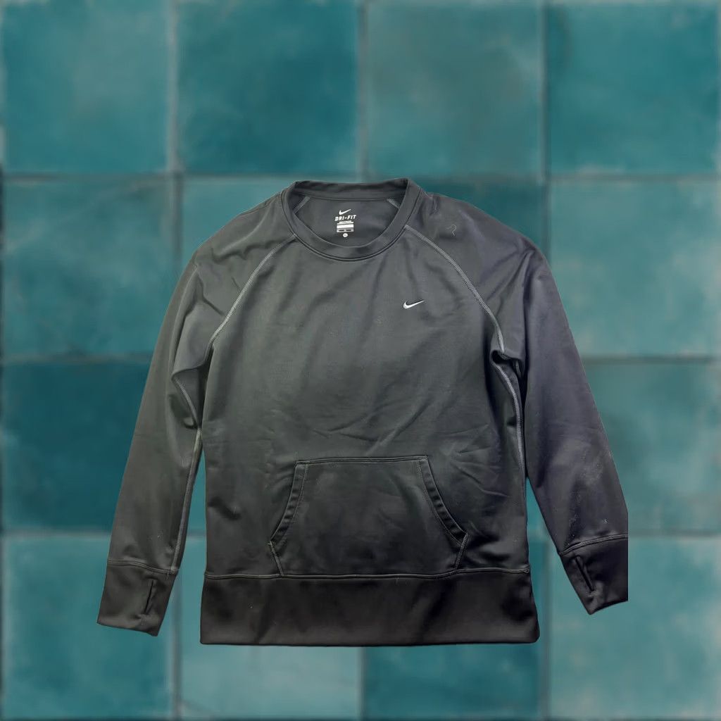 Nike Nike Sweatshirt Mens XL Black Dri-FIT Crewneck Pullover Kangaroo Pocket Athletic Size US XL / EU 56 / 4 - 1 Thumbnail