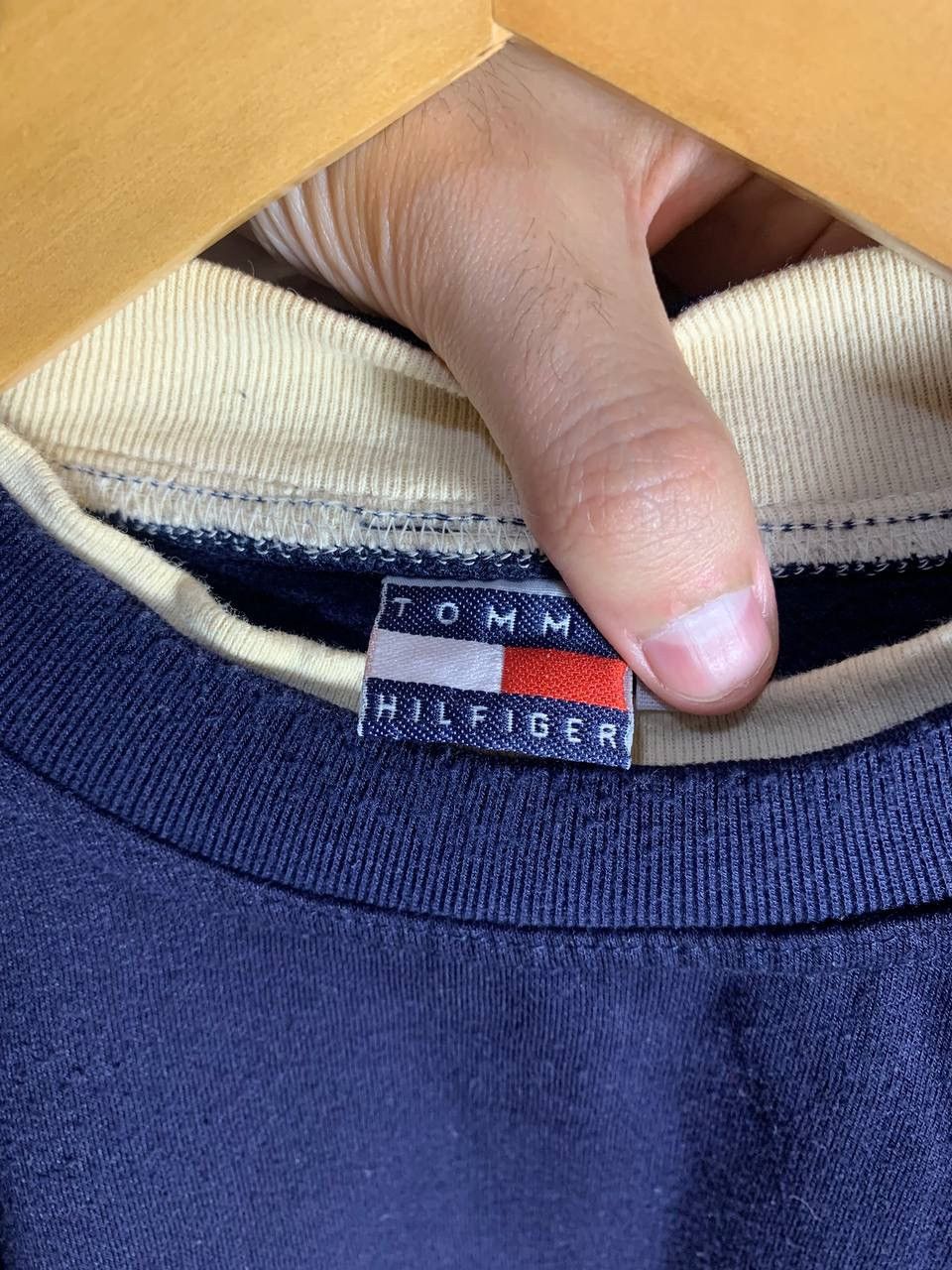 Tommy Hilfiger × Vintage VERY RARE TOMMY HILFIGER BIG LOGO SWEATSHIRT RETRO Y2K 90s Size US L / EU 52-54 / 3 - 3 Thumbnail