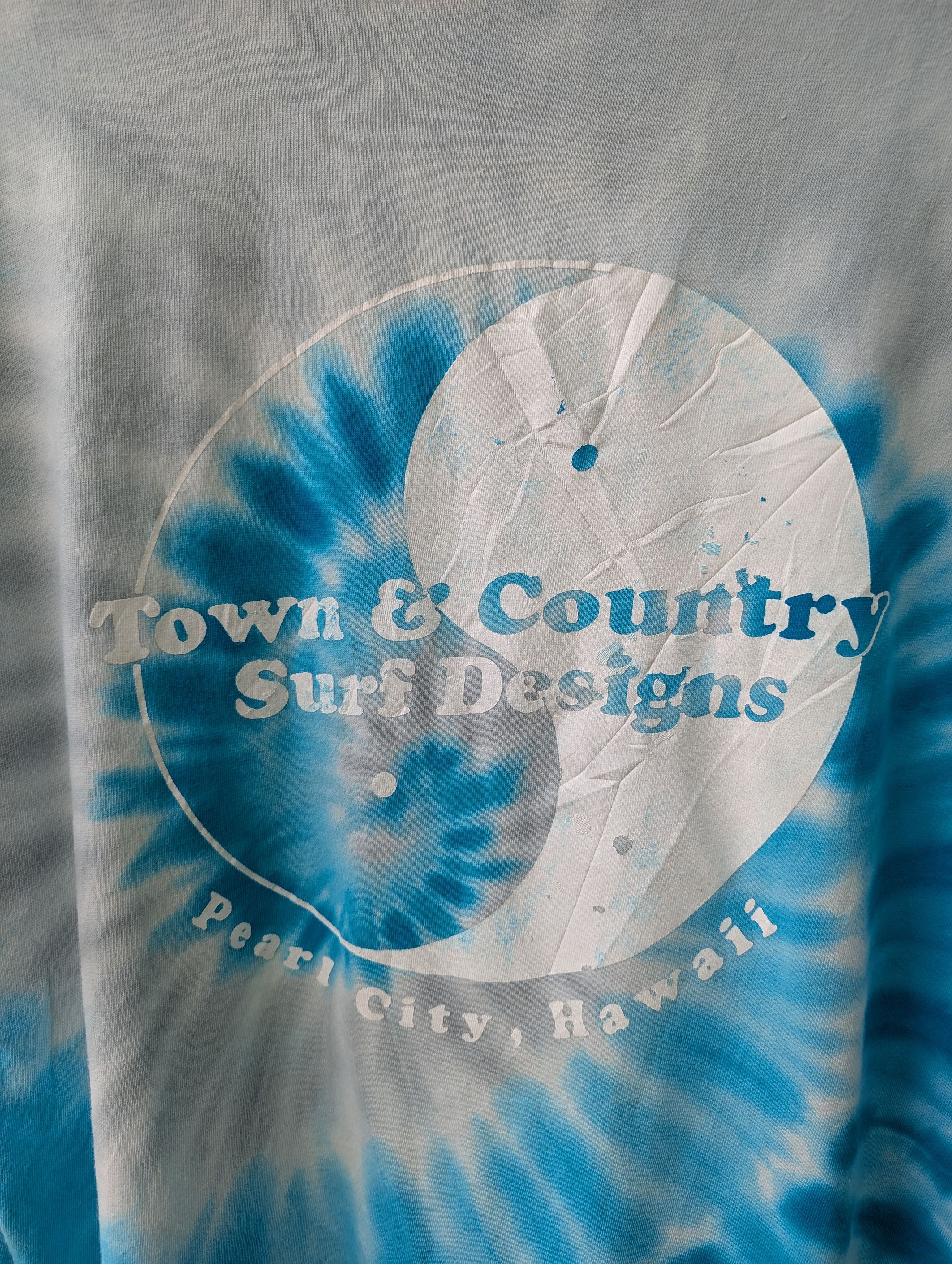 Vintage Town & Country Surf Design Hawaii Tie Dye Tshirt Size US L / EU 52-54 / 3 - 7 Thumbnail