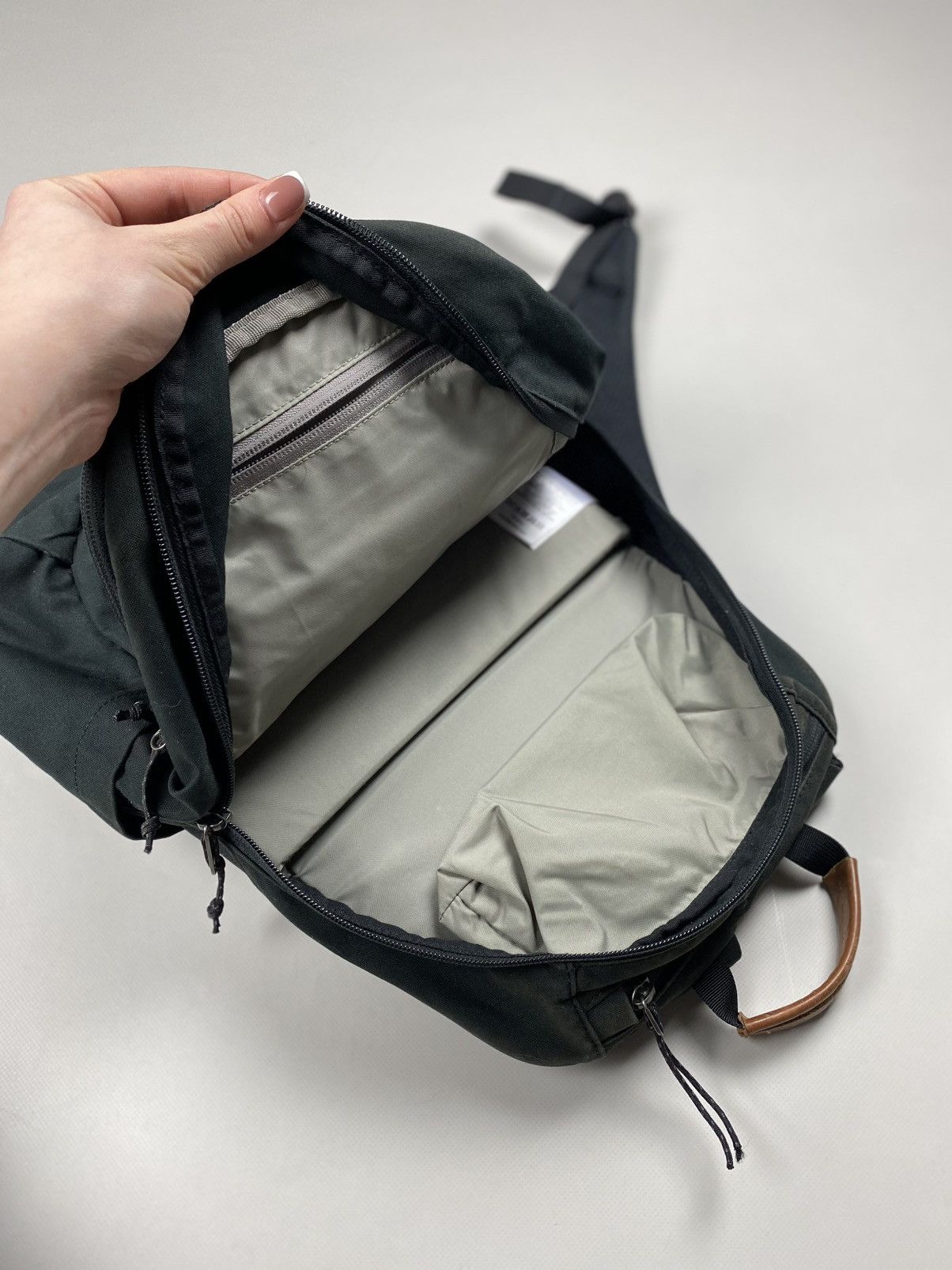 Fjallraven Fjallraven Raven 20 L Backpack Rucksack Size ONE SIZE - 14 Thumbnail