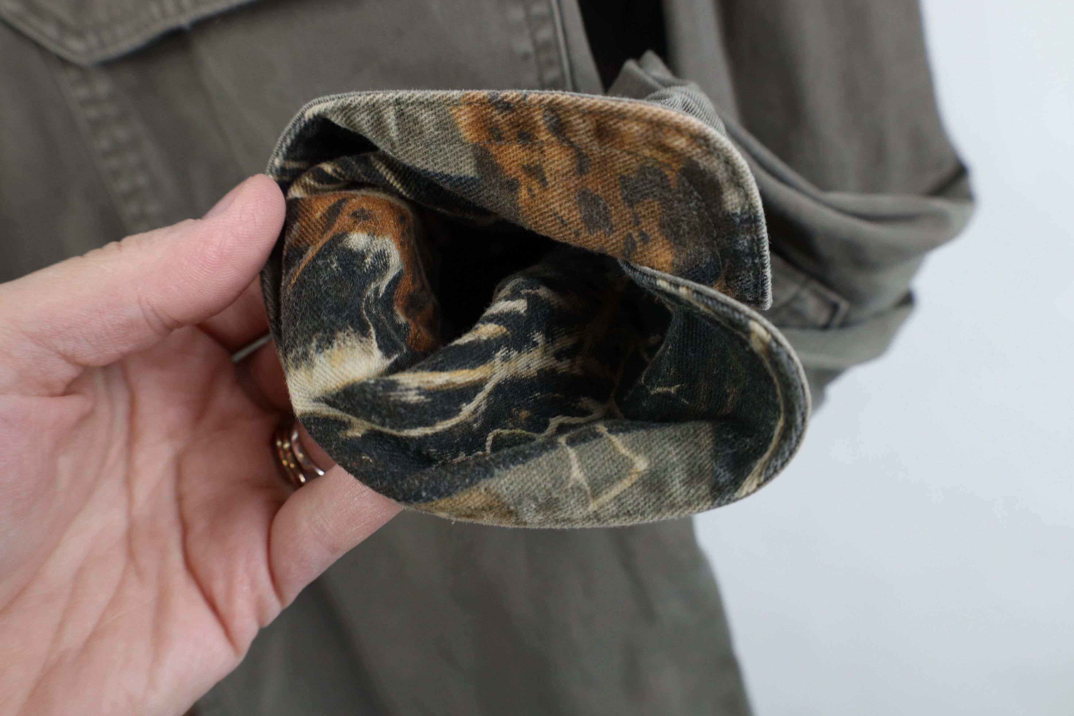 Cabelas Vintage Cabelas Camouflage Hunting Shooting Button Shirt Size US S / EU 44-46 / 1 - 9 Thumbnail