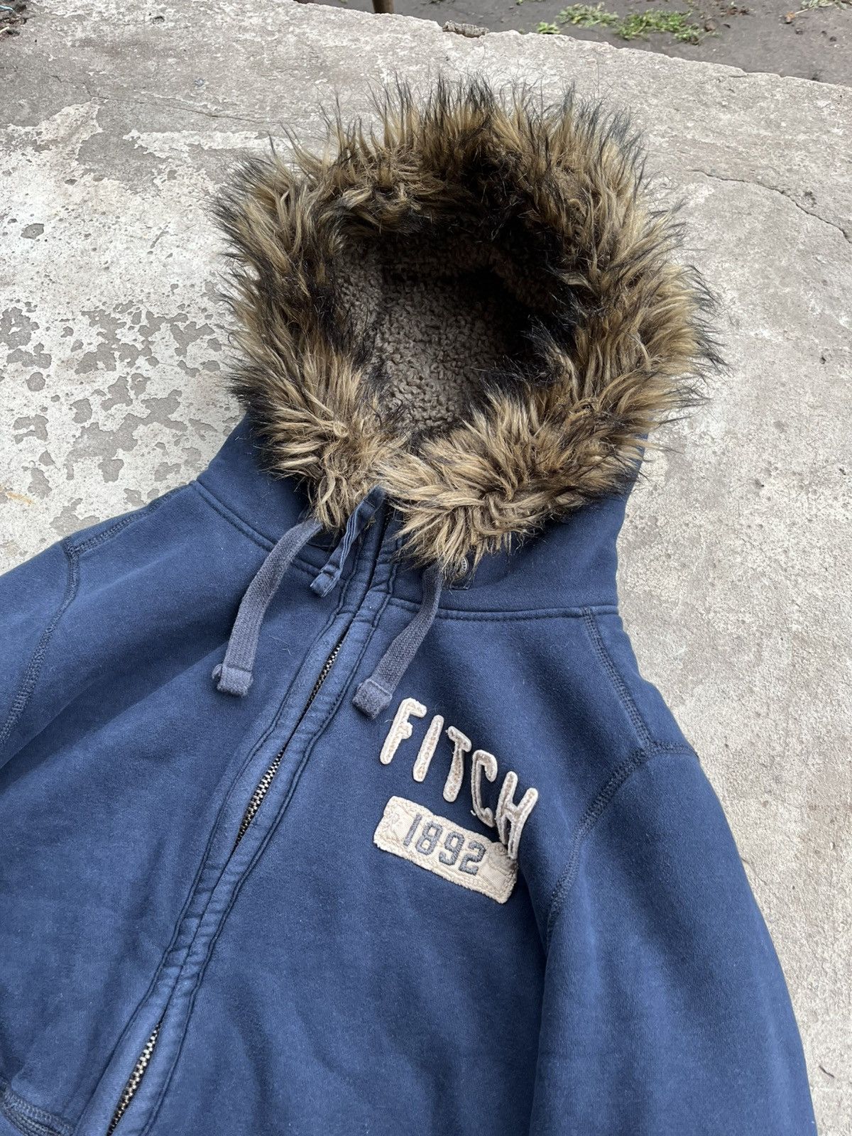 Abercrombie & Fitch Japanese Abercrombie Fitch Fur Faux Faded Y2K Zip Hoodie Size US L / EU 52-54 / 3 - 2 Thumbnail