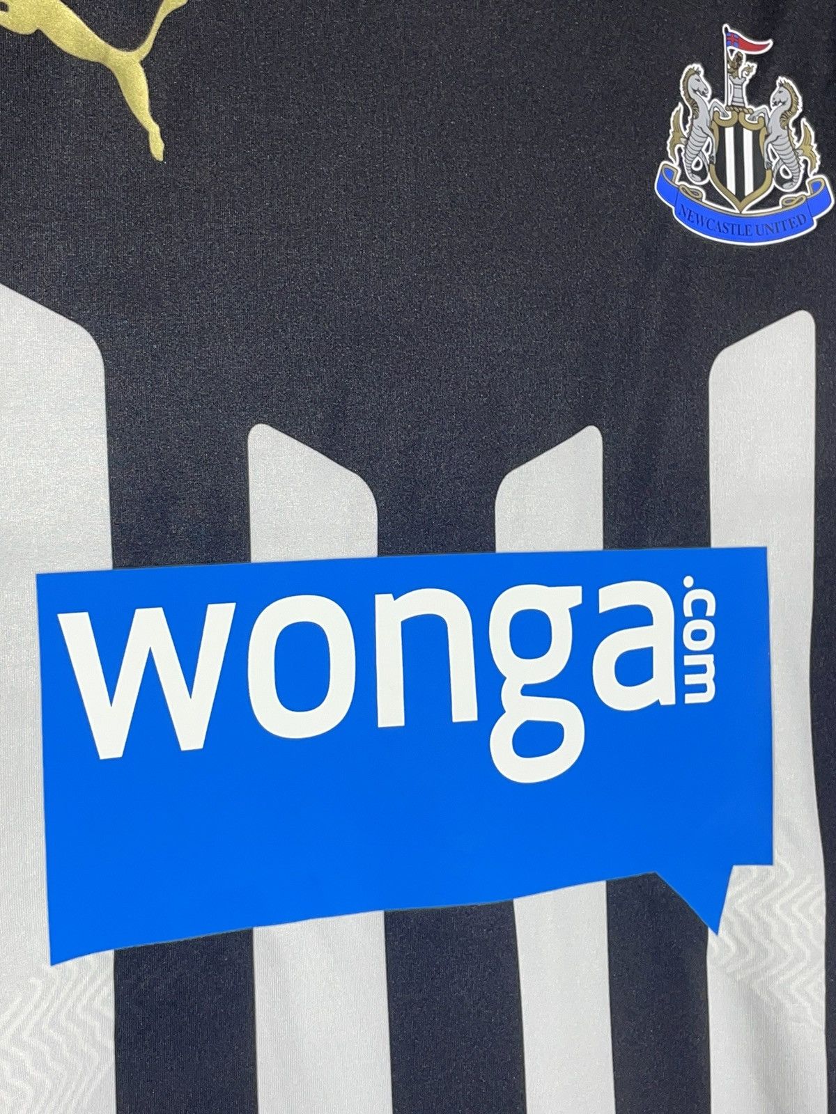 Puma Newcastle United Puma 2014/15 Home Player Issue Jersey Size US XL / EU 56 / 4 - 6 Thumbnail