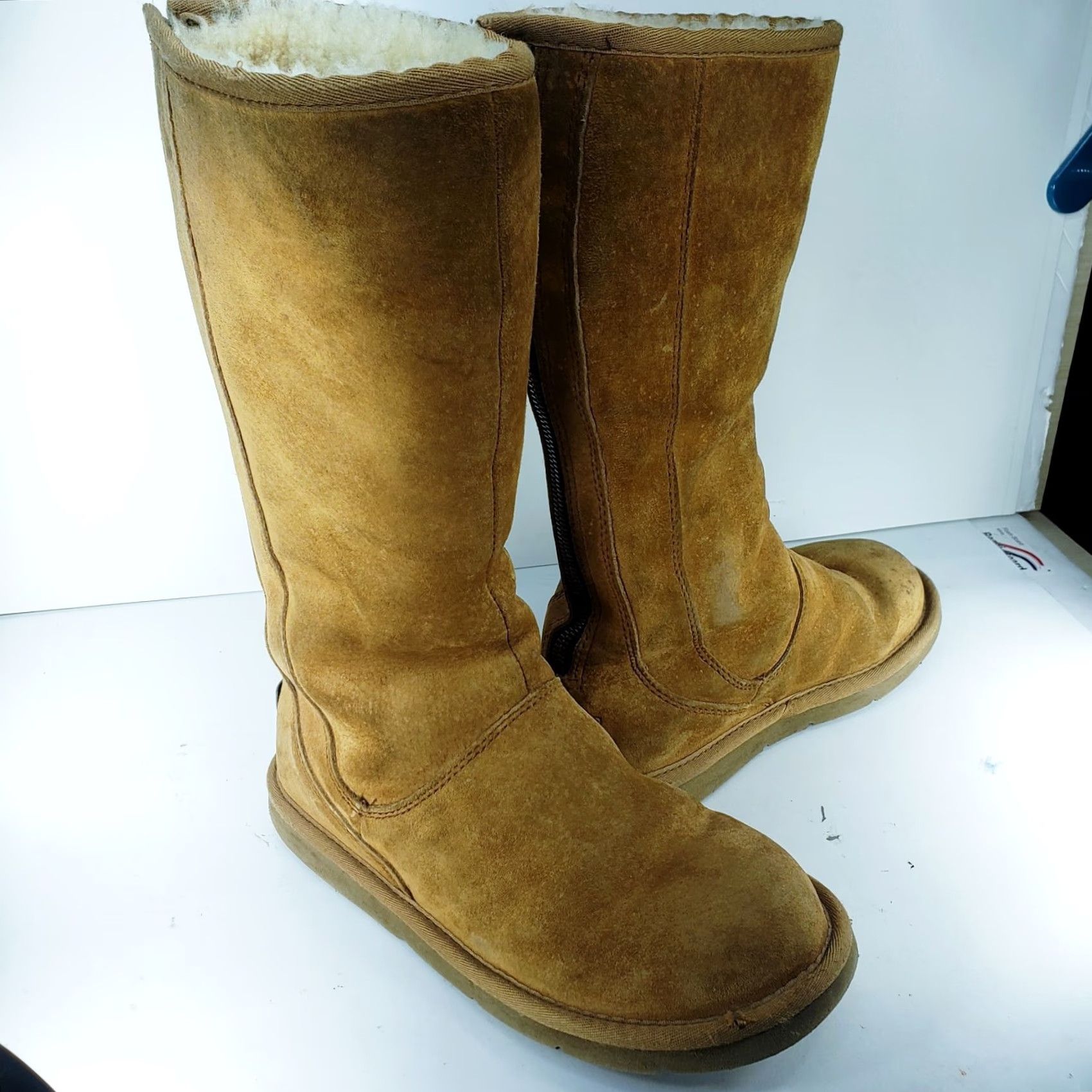 Ugg VINTAGE UGG Kenly 1890w Boots Women Suede Sheepskin Chestnut 8 Mid-Calf Zip Back Sherpa Lining Brown Shoes Leather/Footwear Womens Boots Size US 9 / IT 39 - 3 Thumbnail