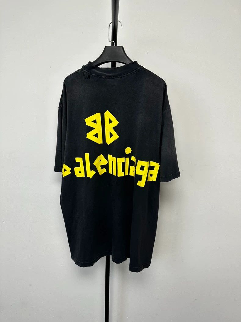 Balenciaga Balenciaga Adhesive tape short sleeve T-shirt Size US M / EU 48-50 / 2 - 2 Thumbnail