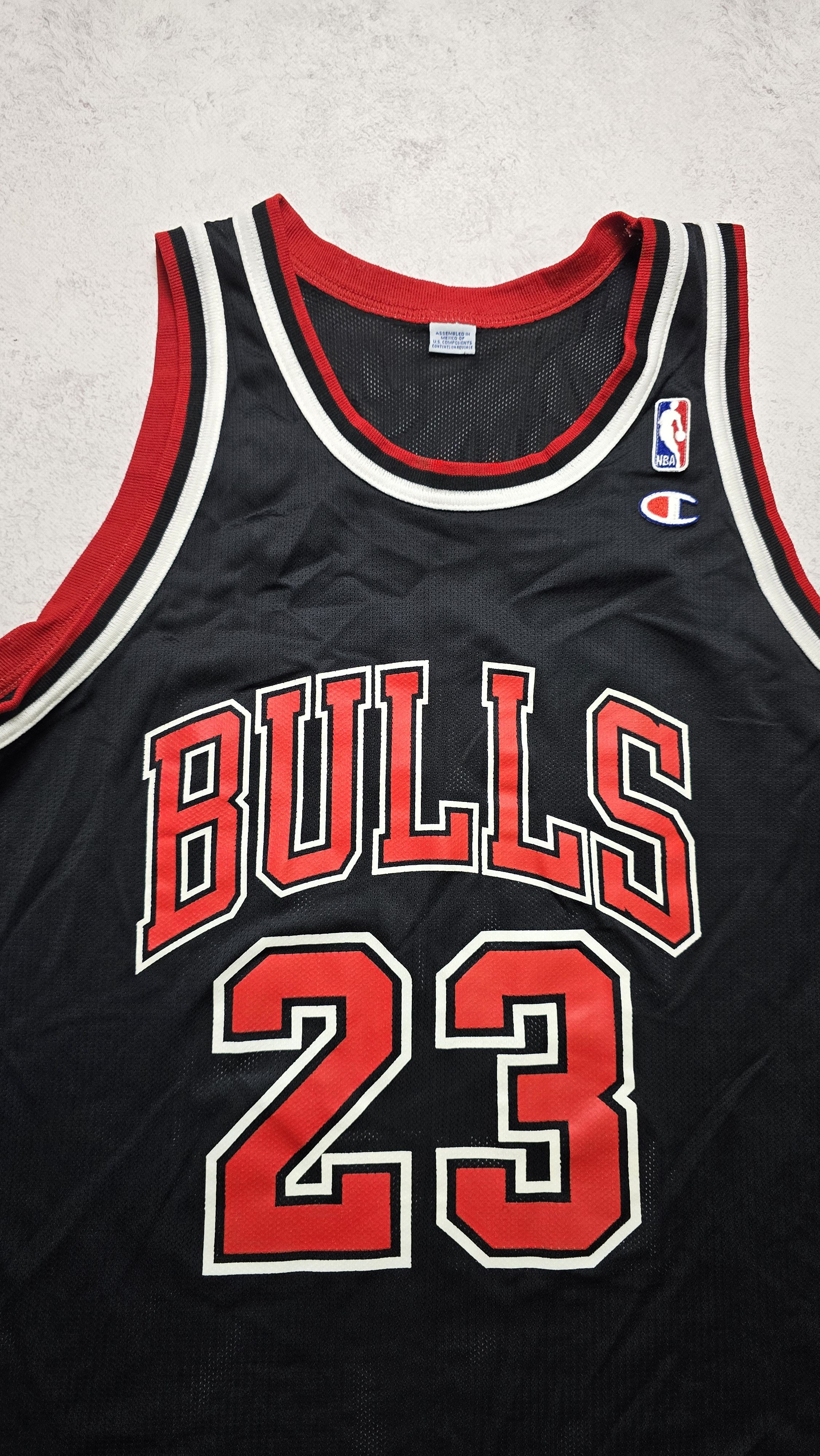 Champion Vintage 90s Champion Michael Jordan #23 Chicago Bulls Jersey Size US L / EU 52-54 / 3 - 8 Thumbnail