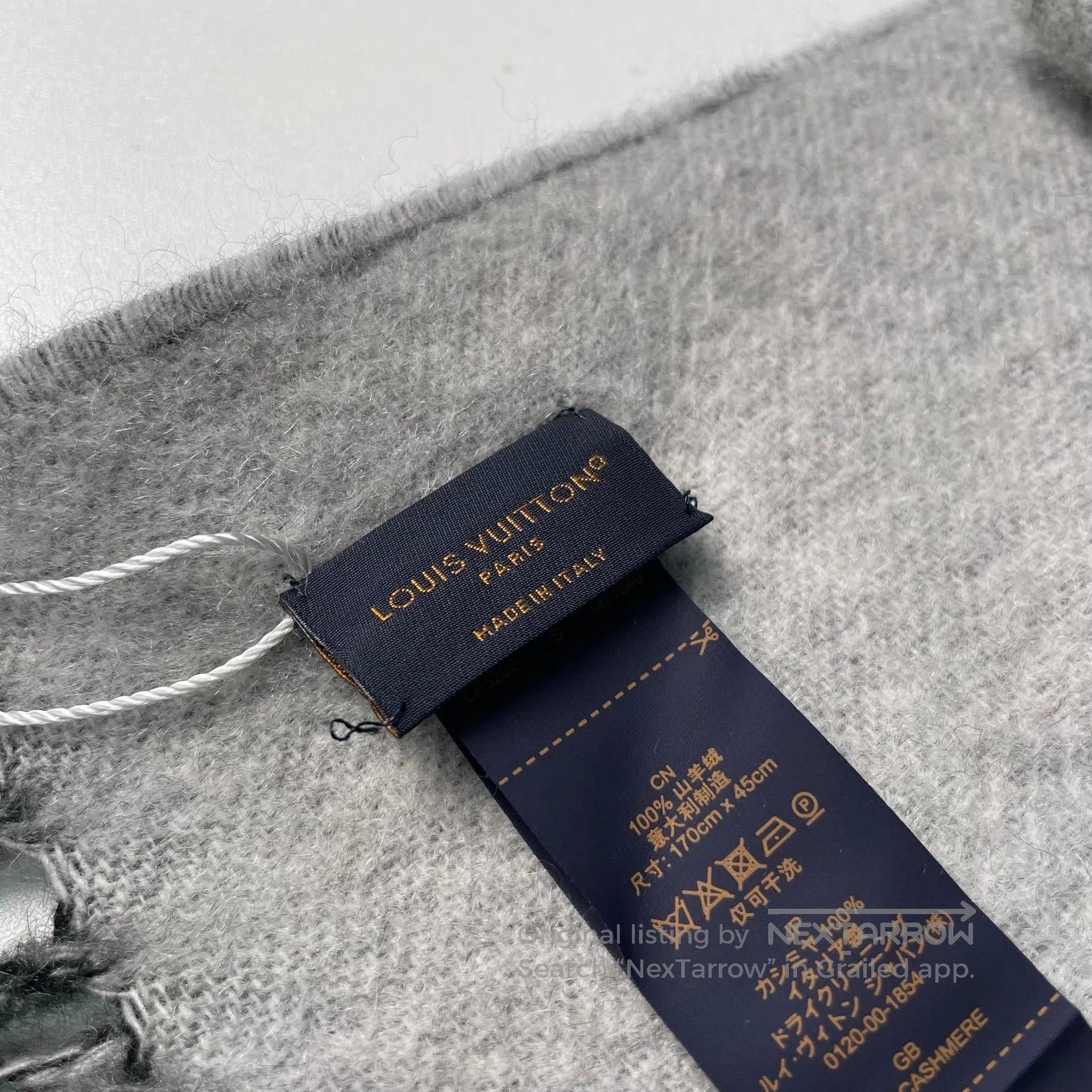 Louis Vuitton Louis Vuitton Black and Gray Full Logo Cashmere Double-Fac Size ONE SIZE - 8 Thumbnail