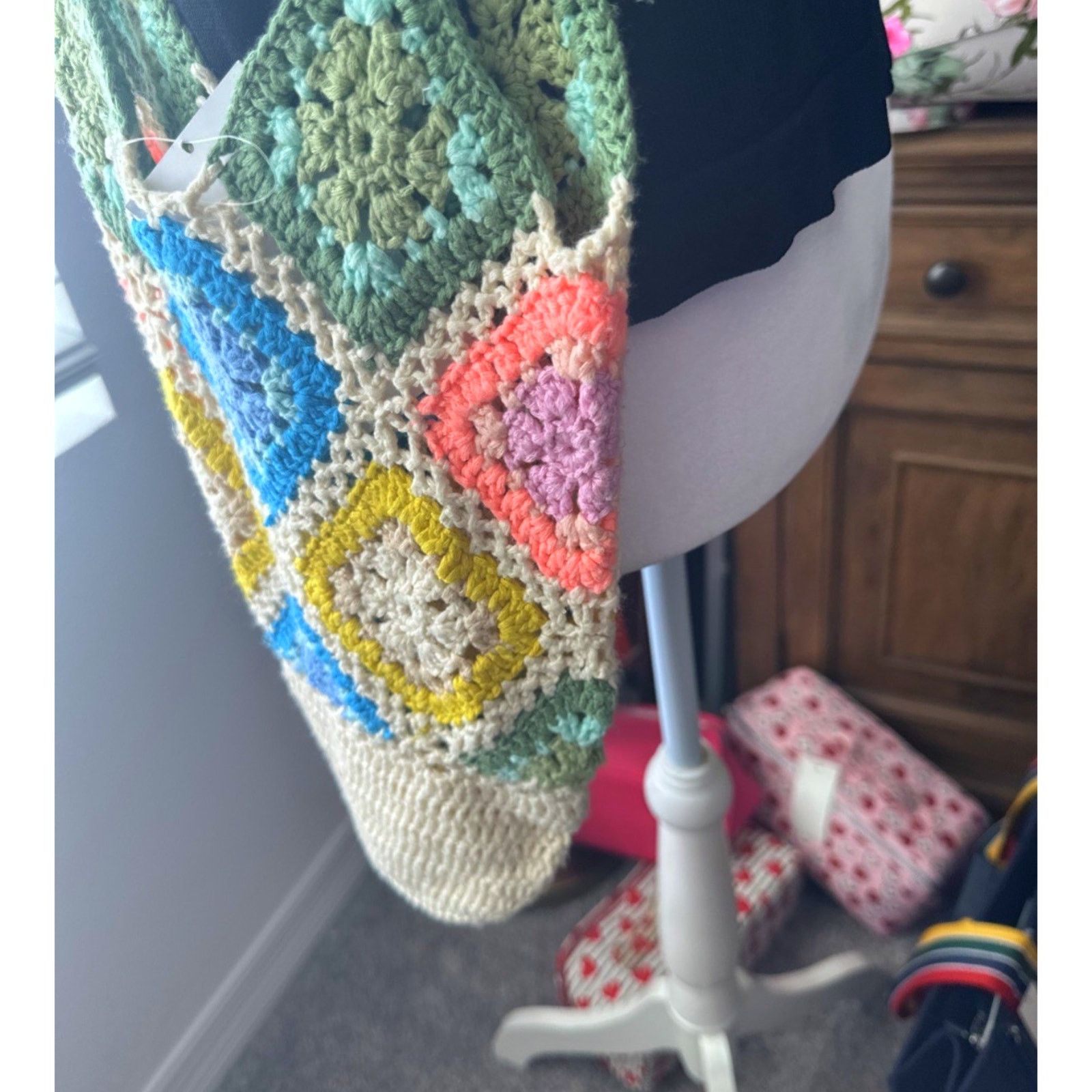 Other Urban Originals Women's Mini Sunflower Tote $74 Retail Size ONE SIZE - 3 Thumbnail
