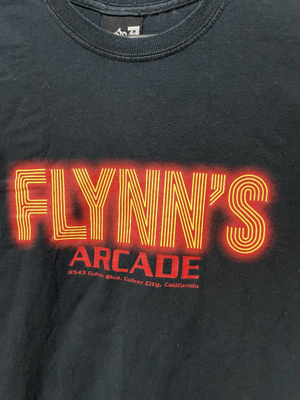 Vintage Vintage Tron Flynn’s Arcade T-Shirt Black 90s M Size US M / EU 48-50 / 2 - 3 Thumbnail