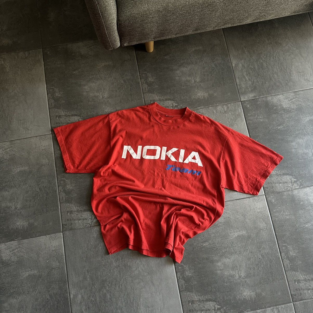 Vintage Vintage Japanese Style T-shirts Nokia Team Big Logo Y2K 00s Size US L / EU 52-54 / 3 - 3 Thumbnail
