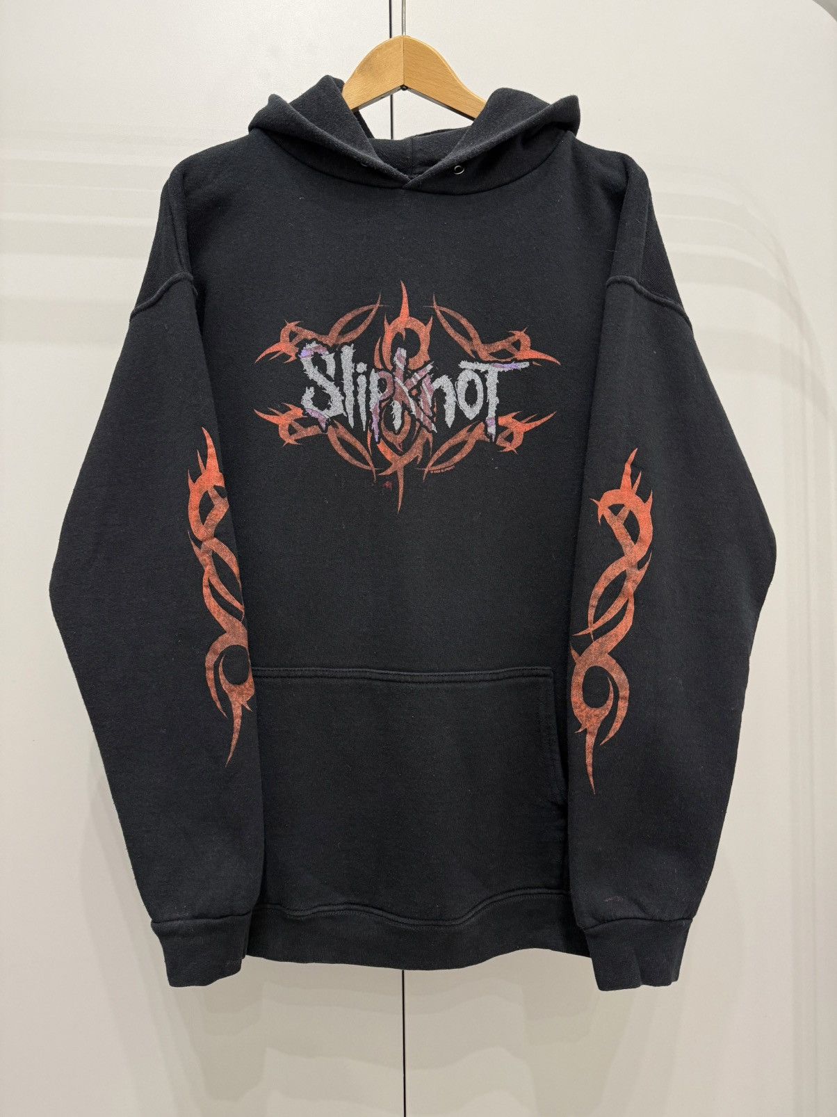 Slipknot 🔥Vintage Slipknot 2003 Tribal Logo Hoodie Balenciaga Style Size US M / EU 48-50 / 2 - 1 Thumbnail