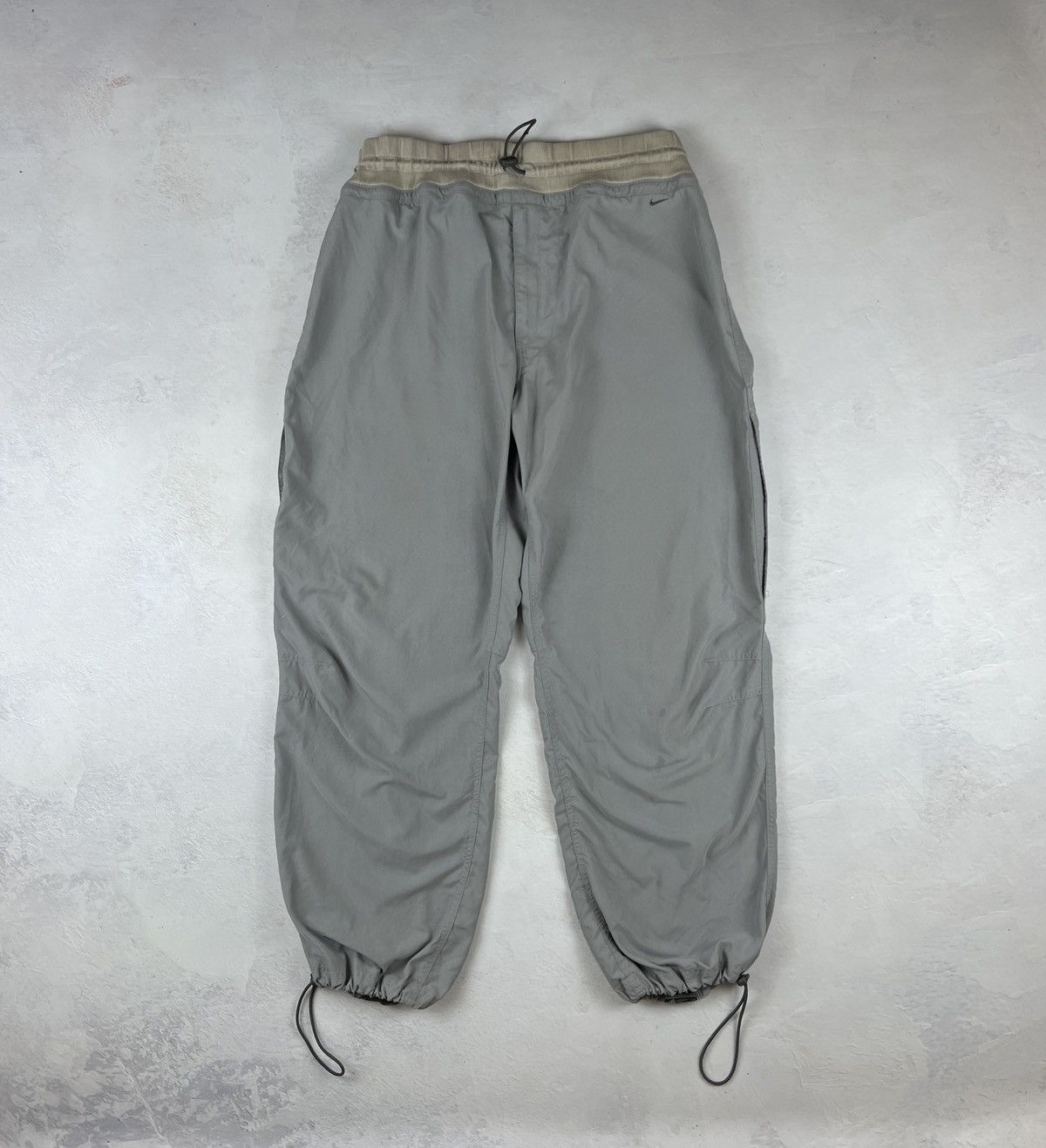 Japanese Brand × Nike × Vintage Japanese Y2K Nike Vintage Casual Parachute Avant Garde Sk8 Size US 32 / EU 48 - 1 Thumbnail