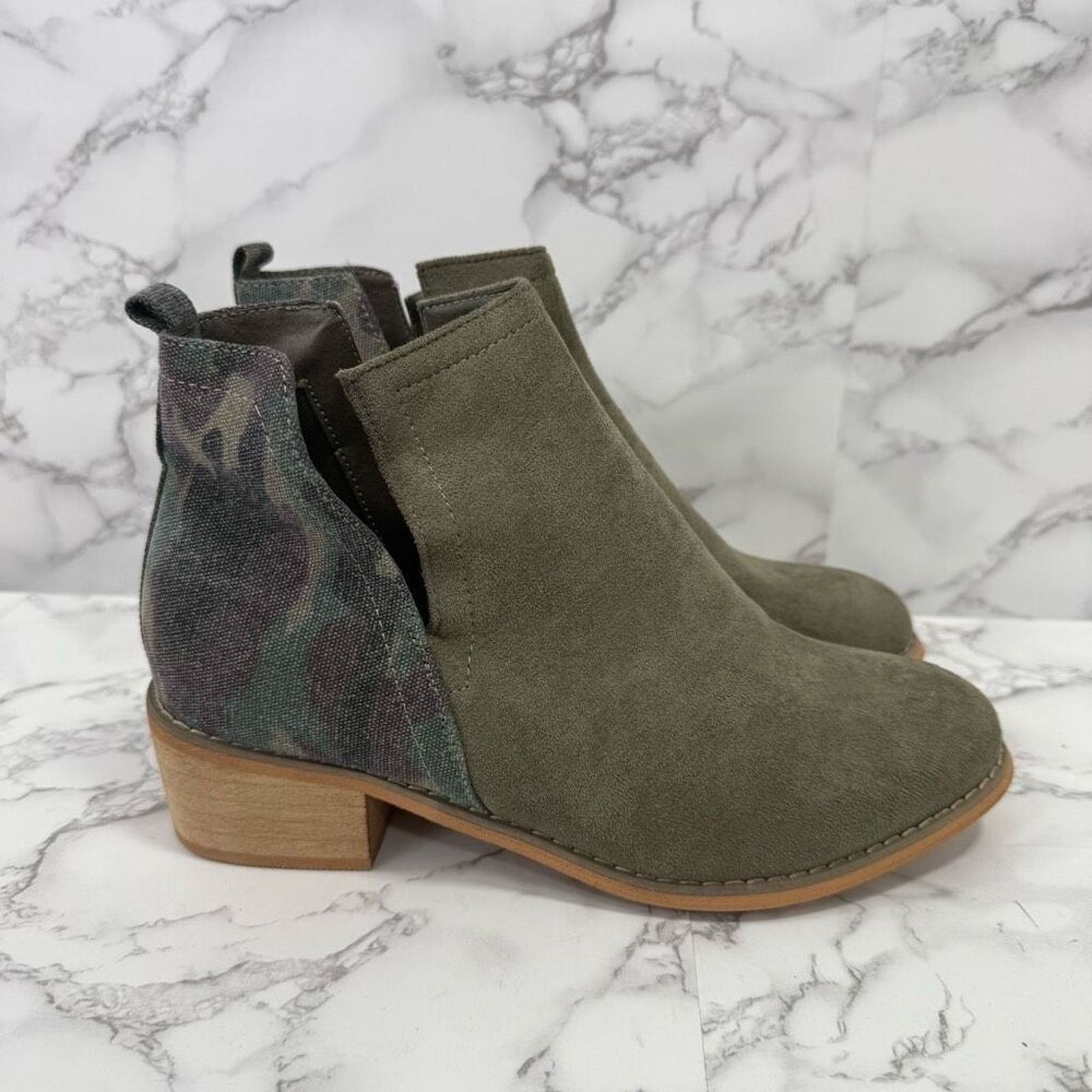 Other Lily’s Women’s Boots sz 8 Ankle Camo Canvas NEW #25-A Size US 8 / IT 38 - 2 Thumbnail