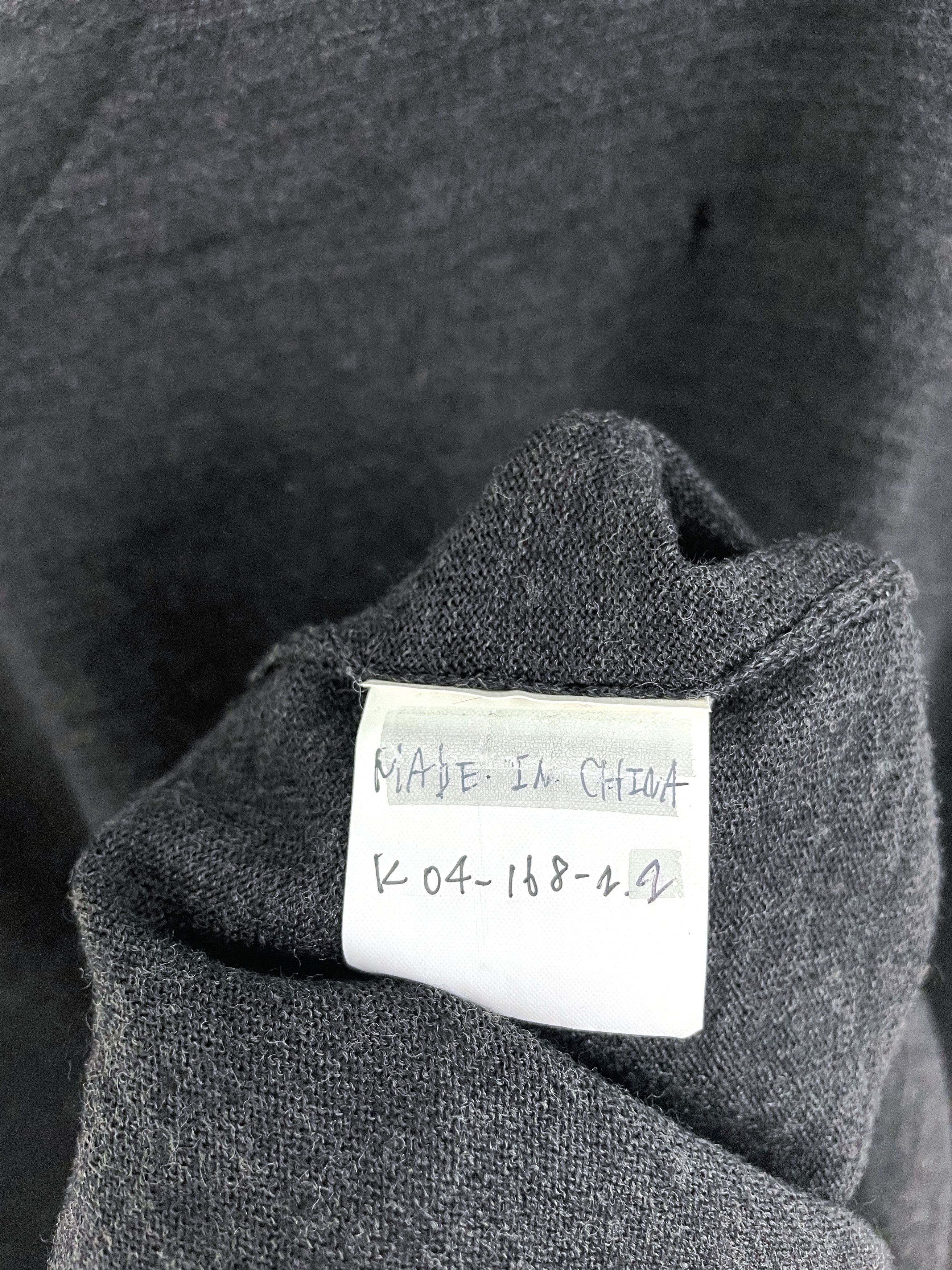 Yohji Yamamoto AW06 Distressed Wool Sweater Size US S / EU 44-46 / 1 - 6 Thumbnail