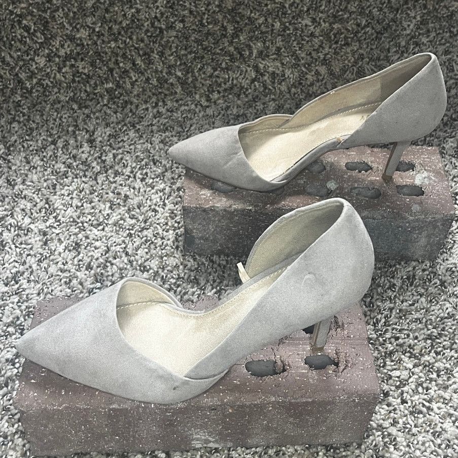 Old Navy Old Navy Suede D'Orsay Stilettos Heel Pump Dark Taupe 7 Size US 7 / IT 37 - 6 Thumbnail
