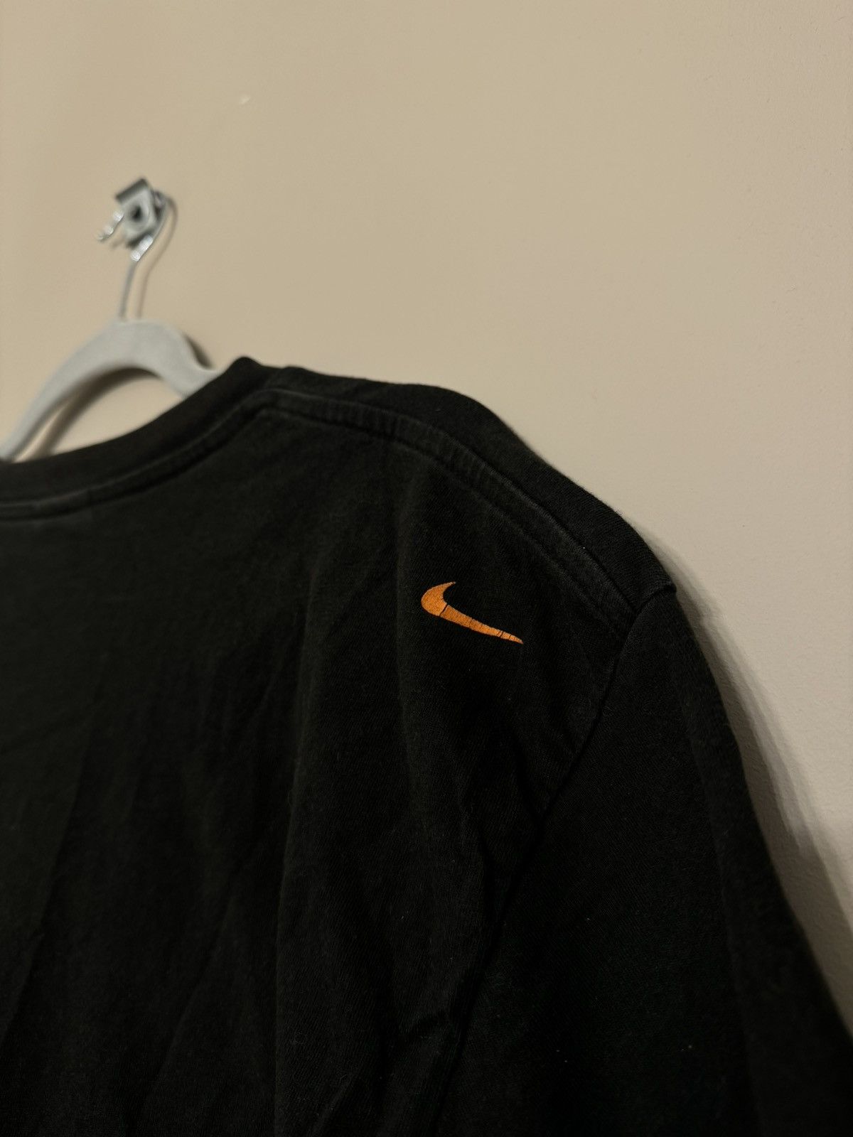 Nike × Vintage Nike Basketball vintage t shirt 90s 00s NBA rare y2k Size US XL / EU 56 / 4 - 8 Thumbnail