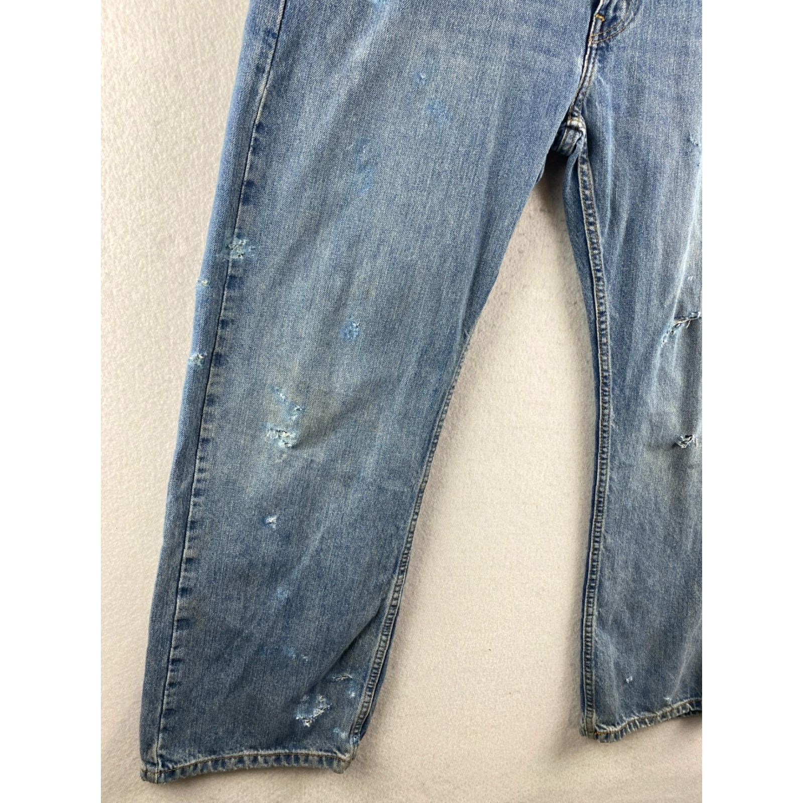 Levi's Levi's 569 Jeans Mens 36 x 30 Blue Distressed Straight Regular Baggy Mid Rise Denim 5-Pocket Modern Adults Mens Size US 36 / EU 52 - 4 Thumbnail
